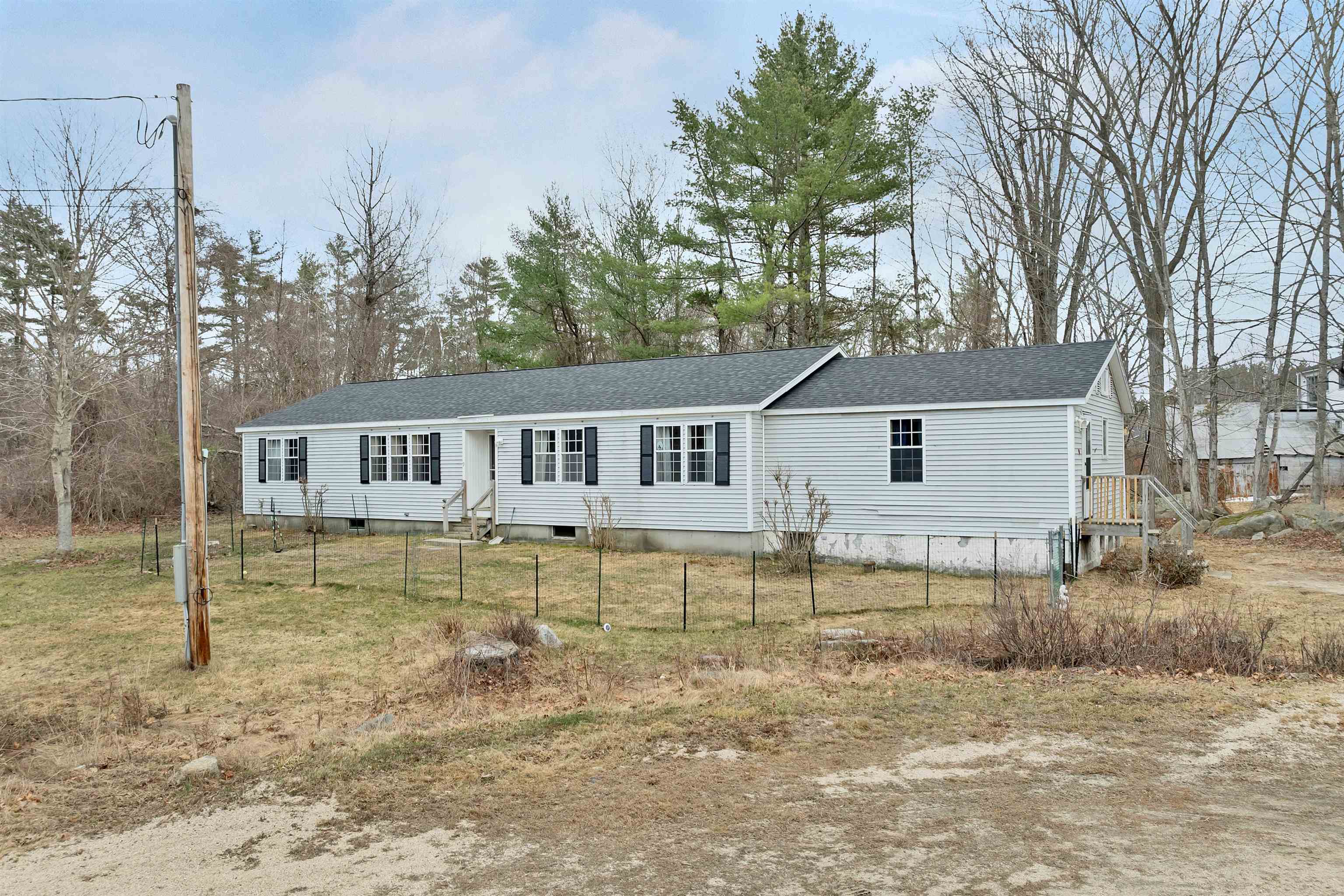9 Hemlock Drive Property Photo 1