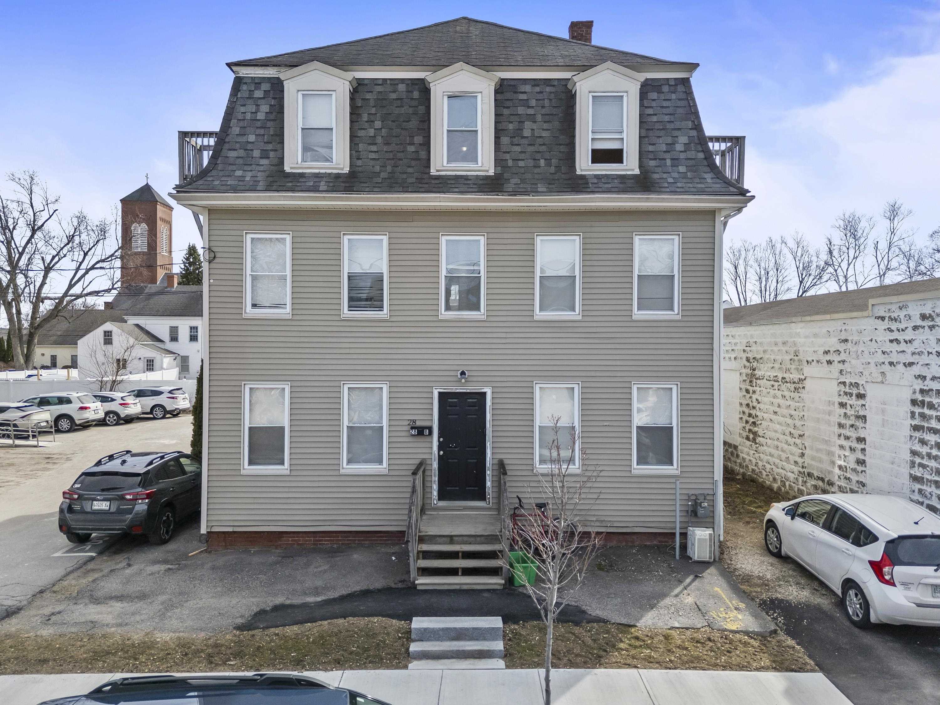 28 Fifth Street Property Photo 1