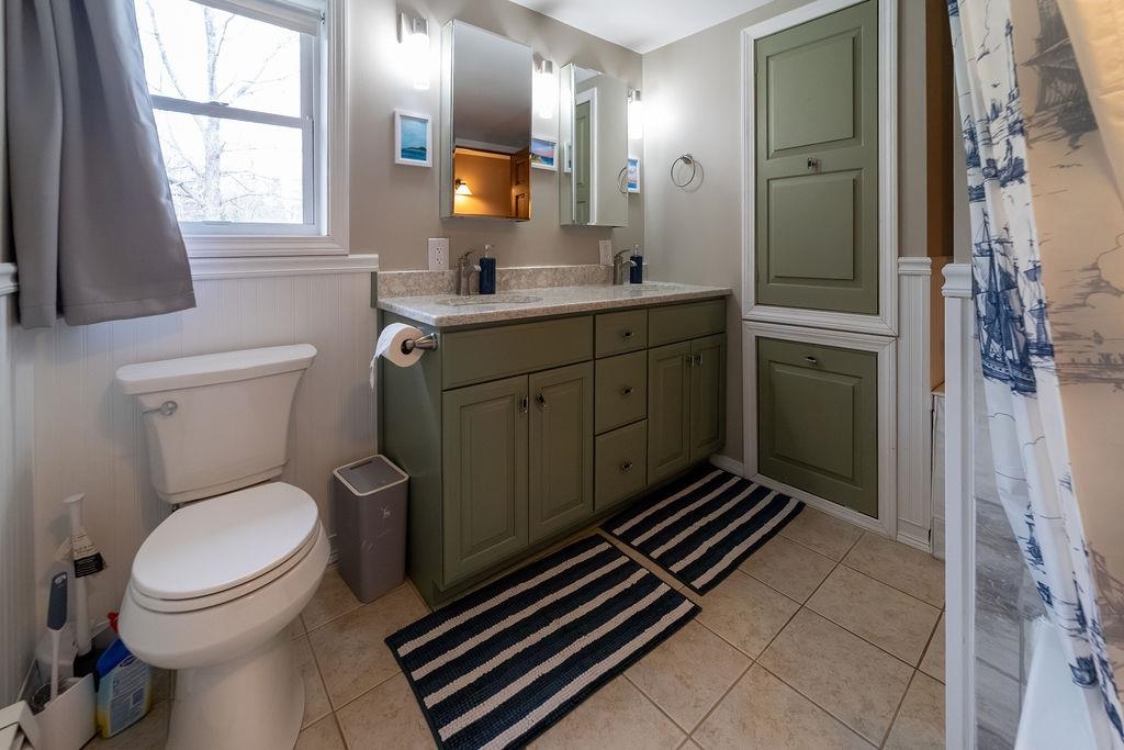 84 Bemis Street Property Photo 27