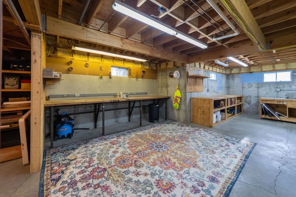 84 Bemis Street Property Photo 40
