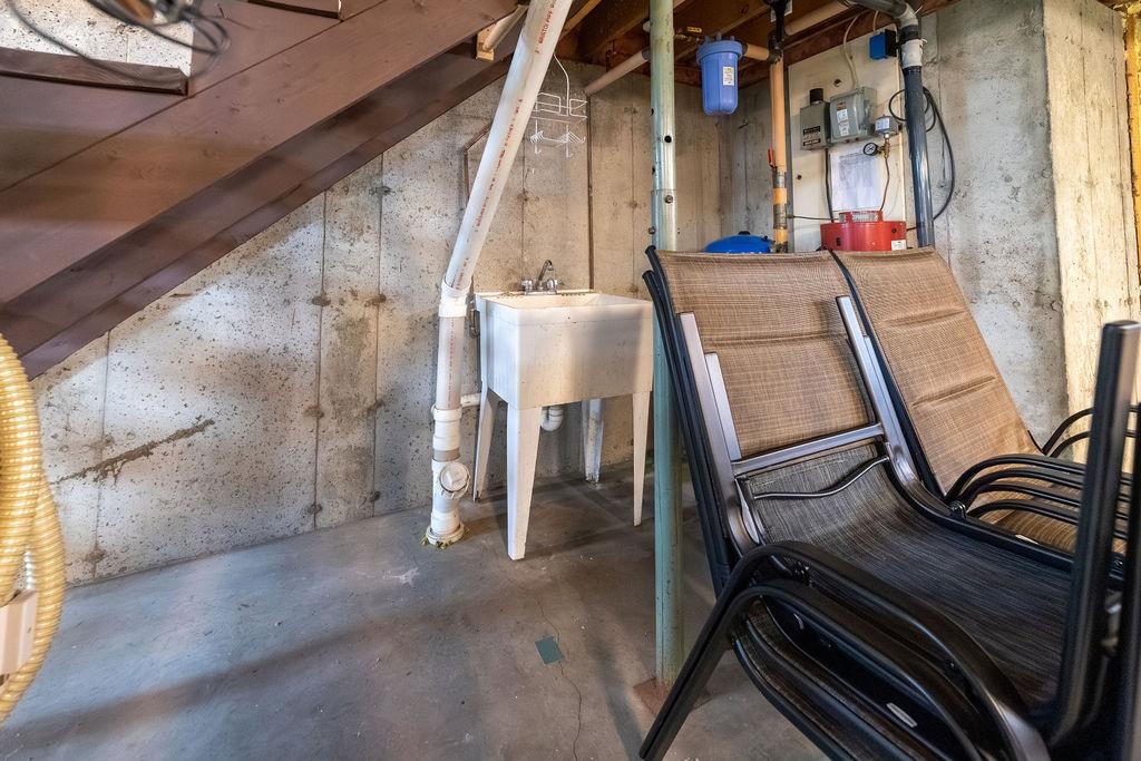84 Bemis Street Property Photo 48