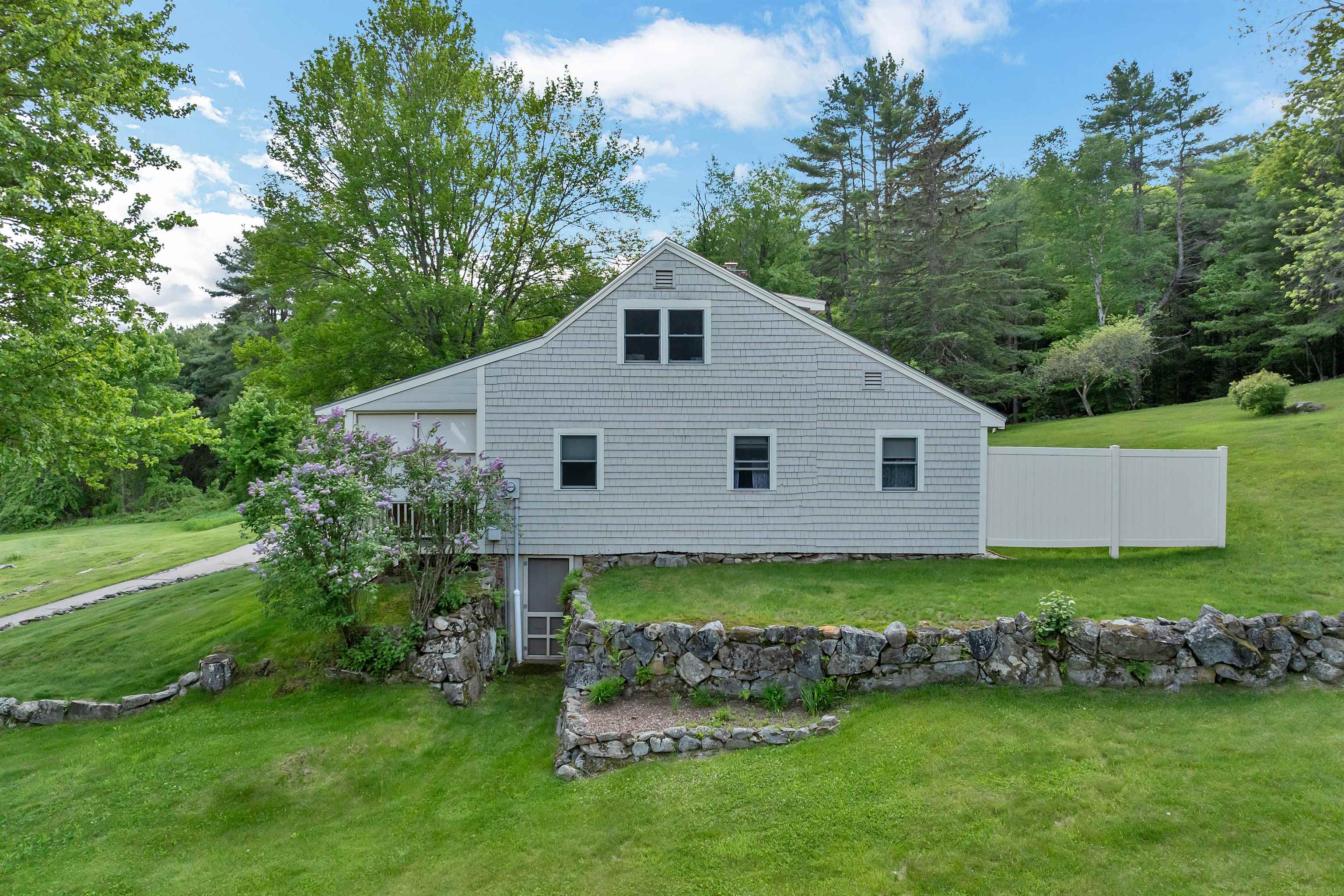 25 Elliot Road Property Photo 39