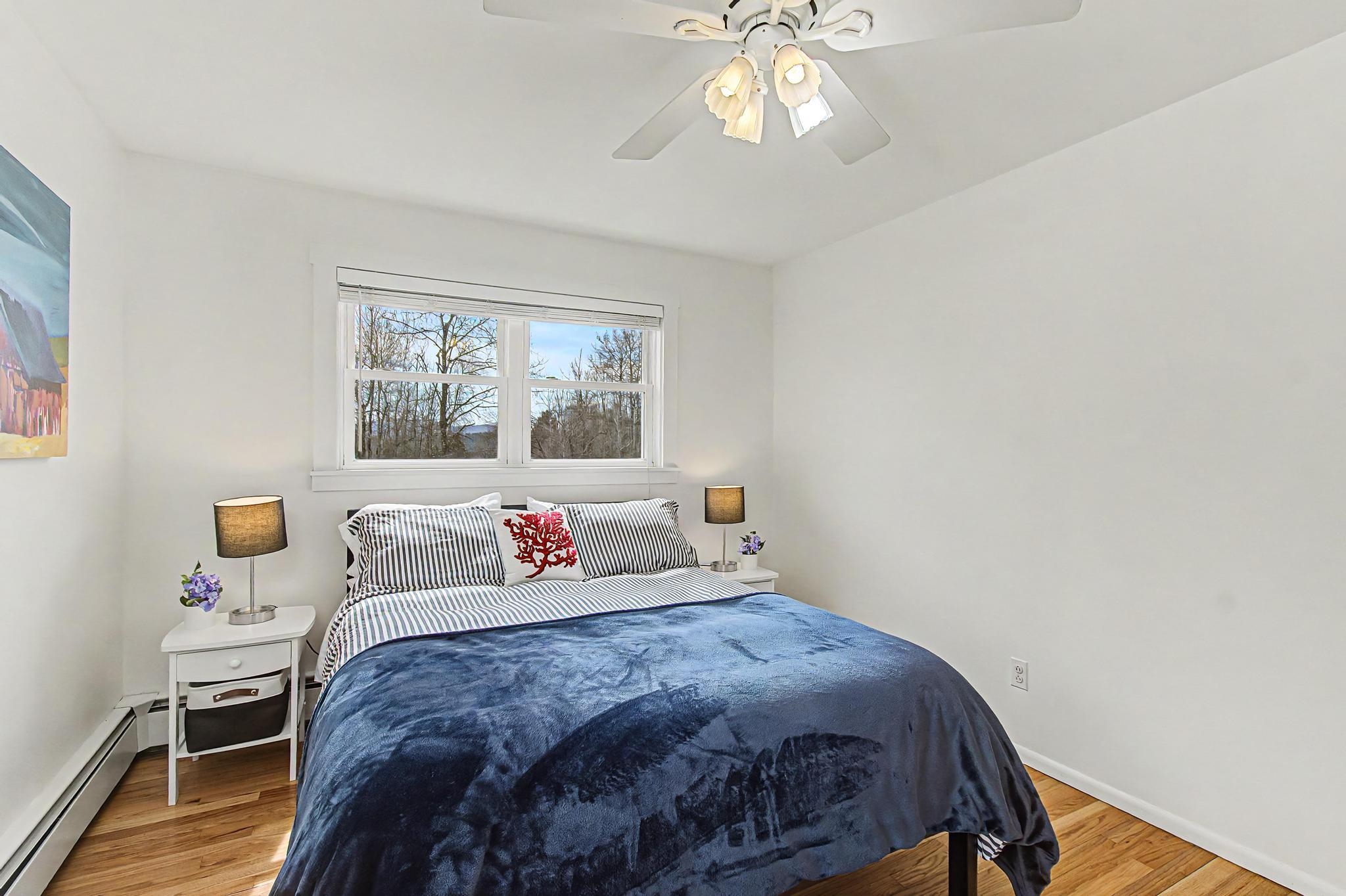 1061 Weeks Hill Road Property Photo 32
