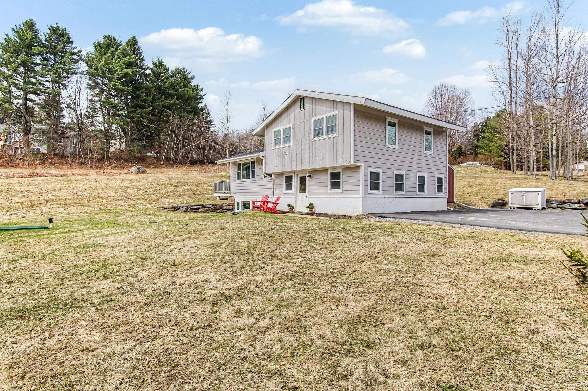 1061 Weeks Hill Road Property Photo 46