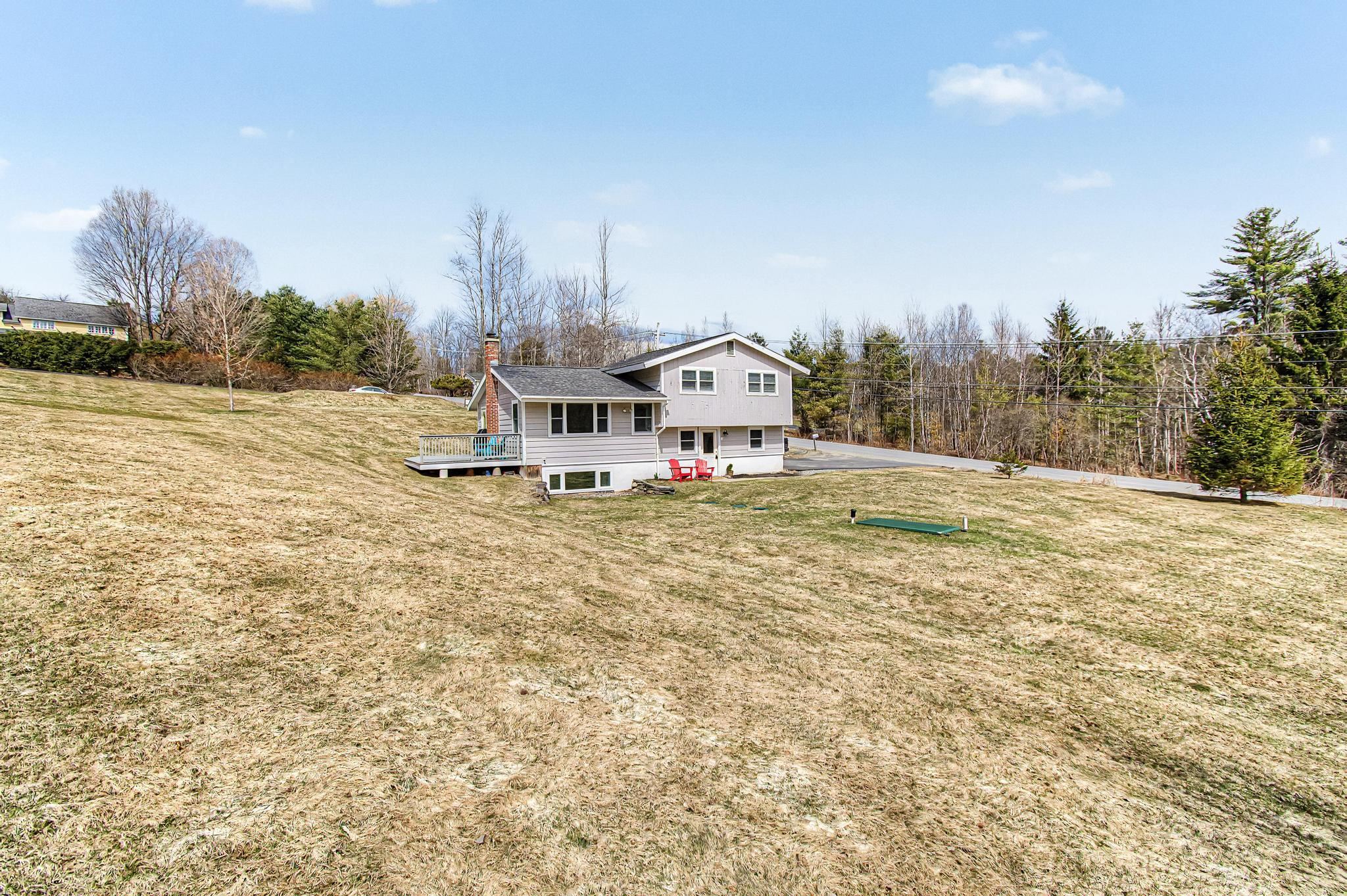 1061 Weeks Hill Road Property Photo 47