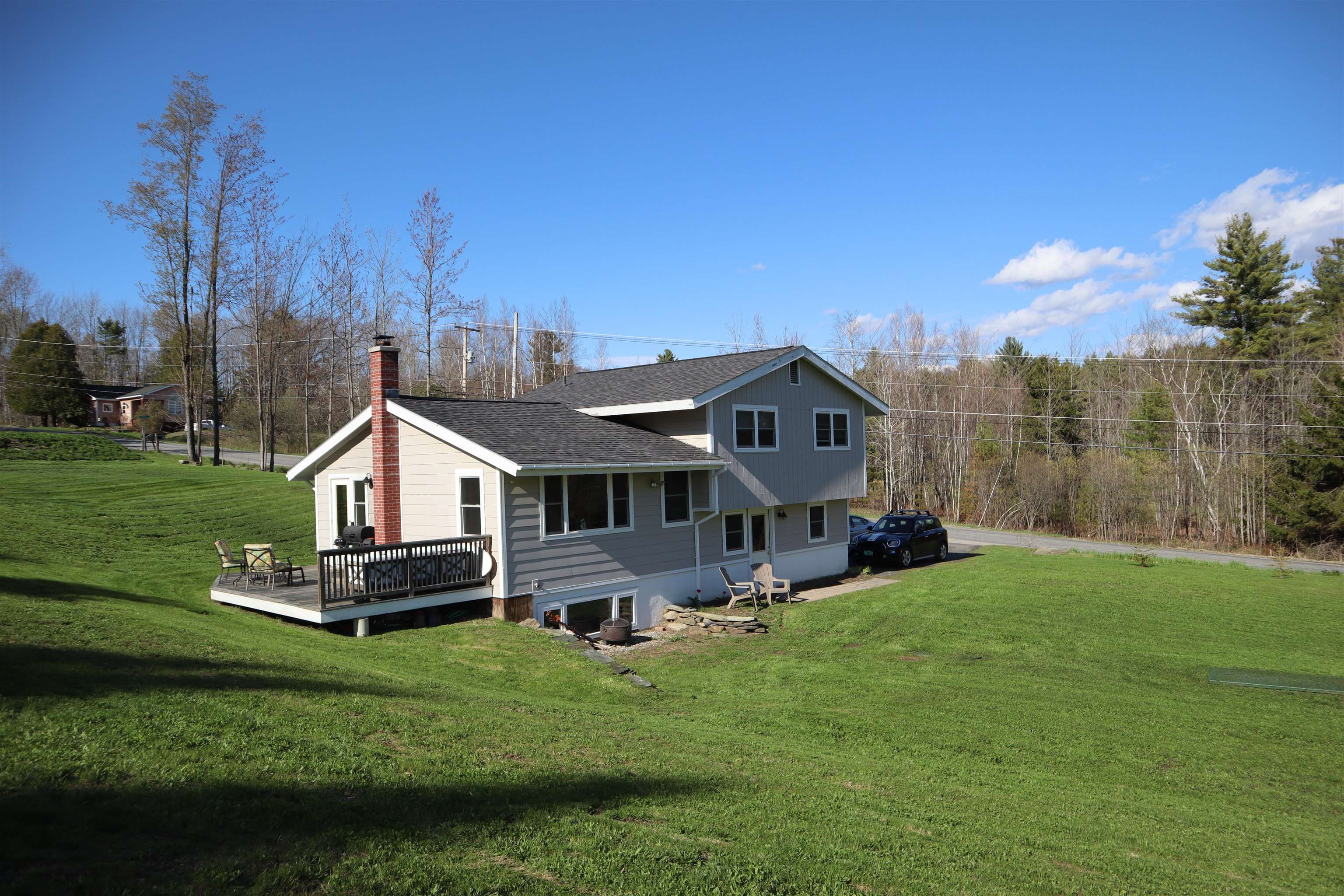 1061 Weeks Hill Road Property Photo 49