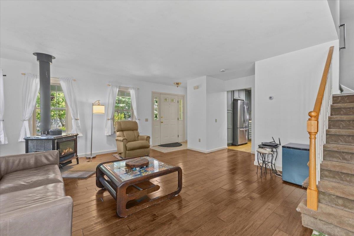 72 Grey Meadow Drive Property Photo 13