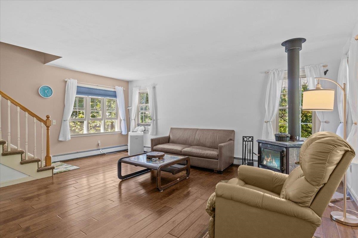 72 Grey Meadow Drive Property Photo 14