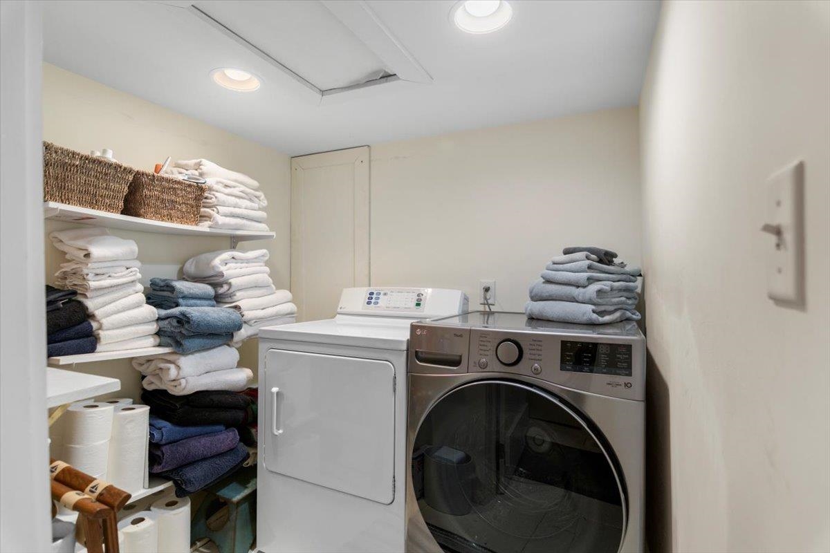 636 Dexter Road Property Photo 28