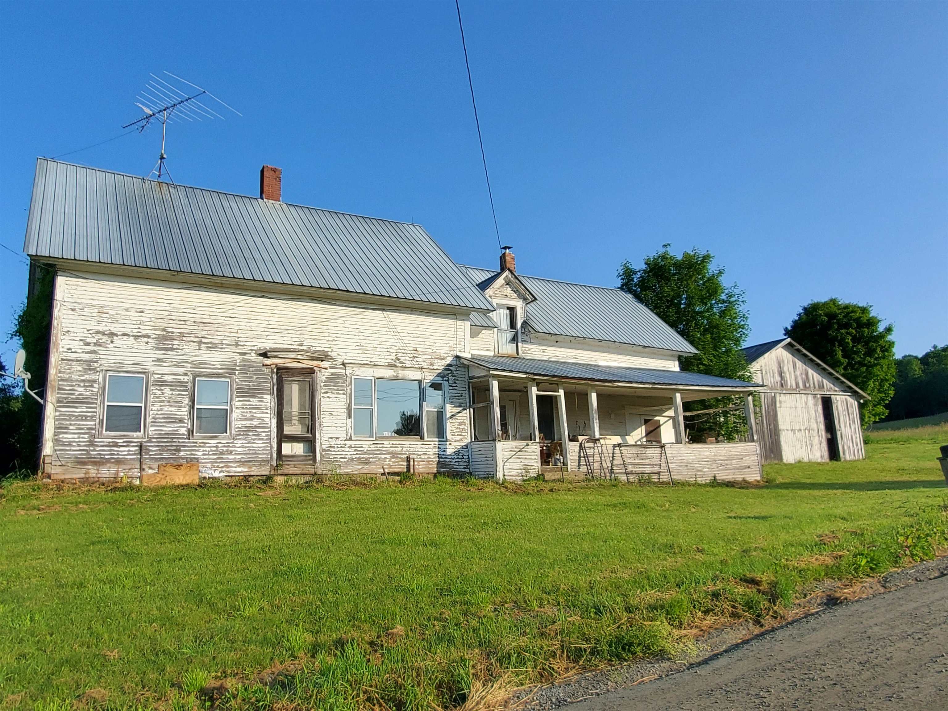 128 Valley View Road Property Photo 8