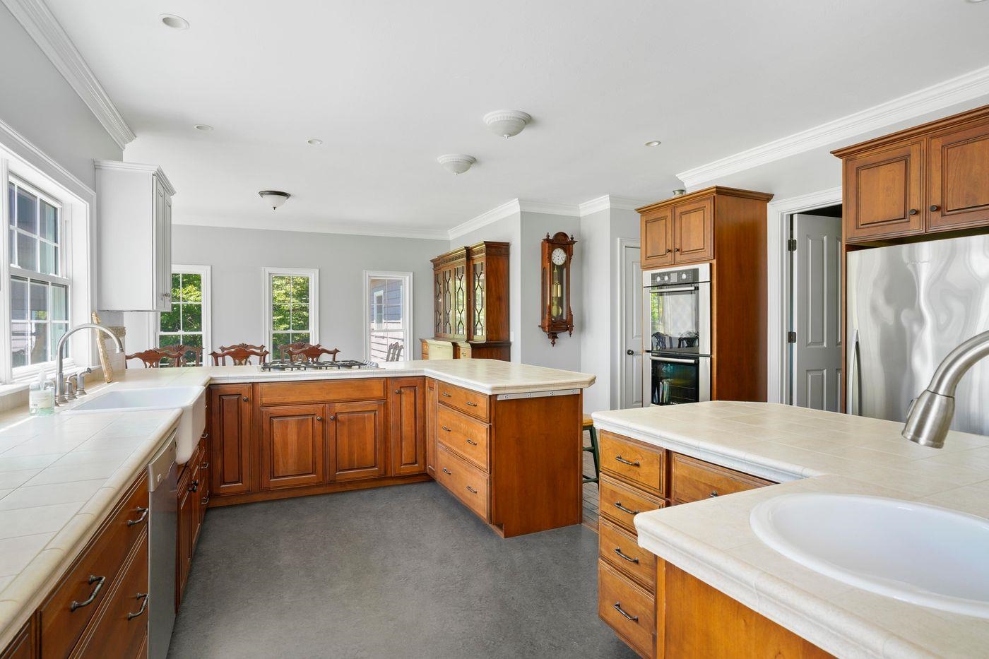 165 Ambrose Way Property Photo 14