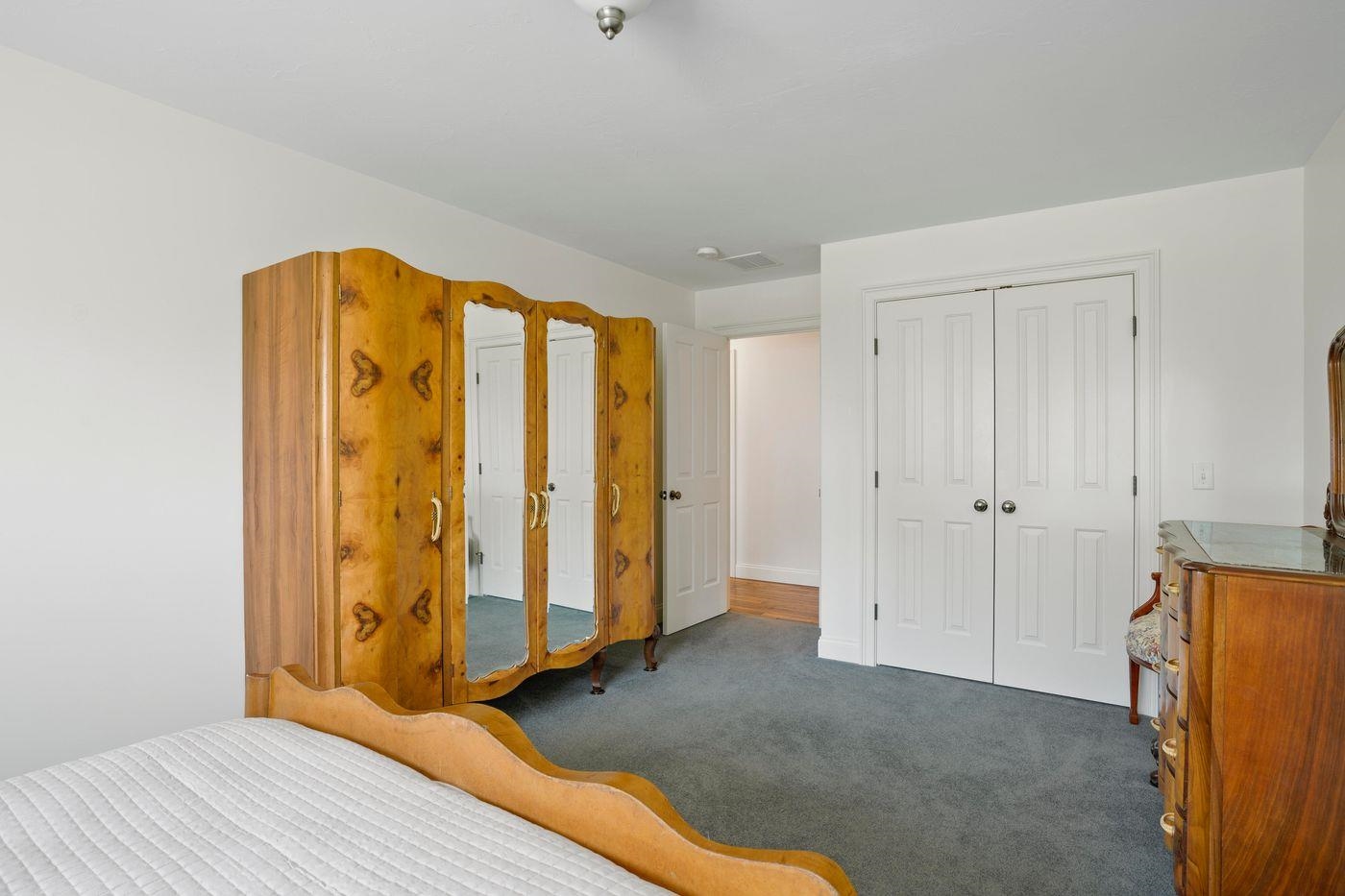 165 Ambrose Way Property Photo 25