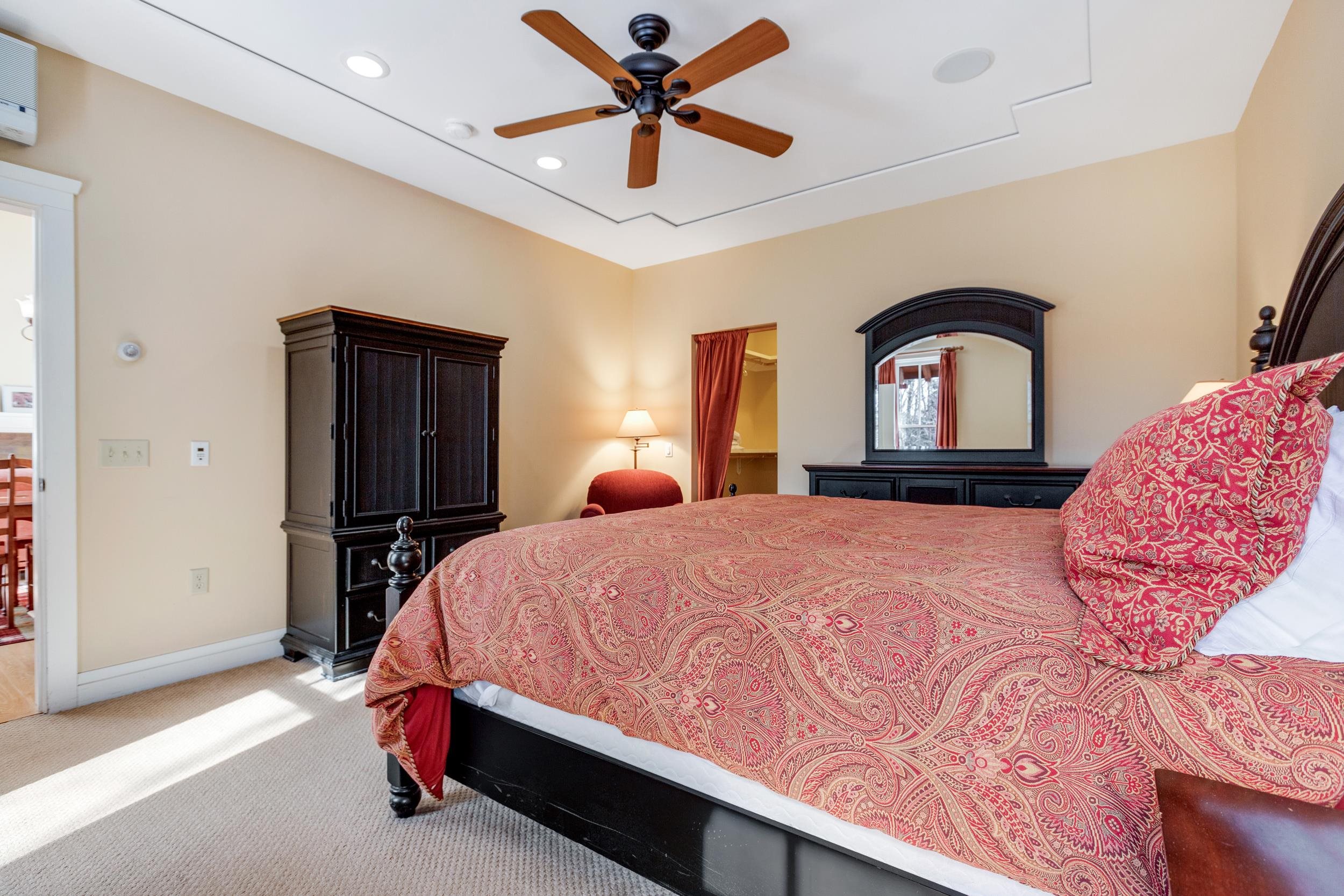 41 Parkhurst Road Property Photo 15