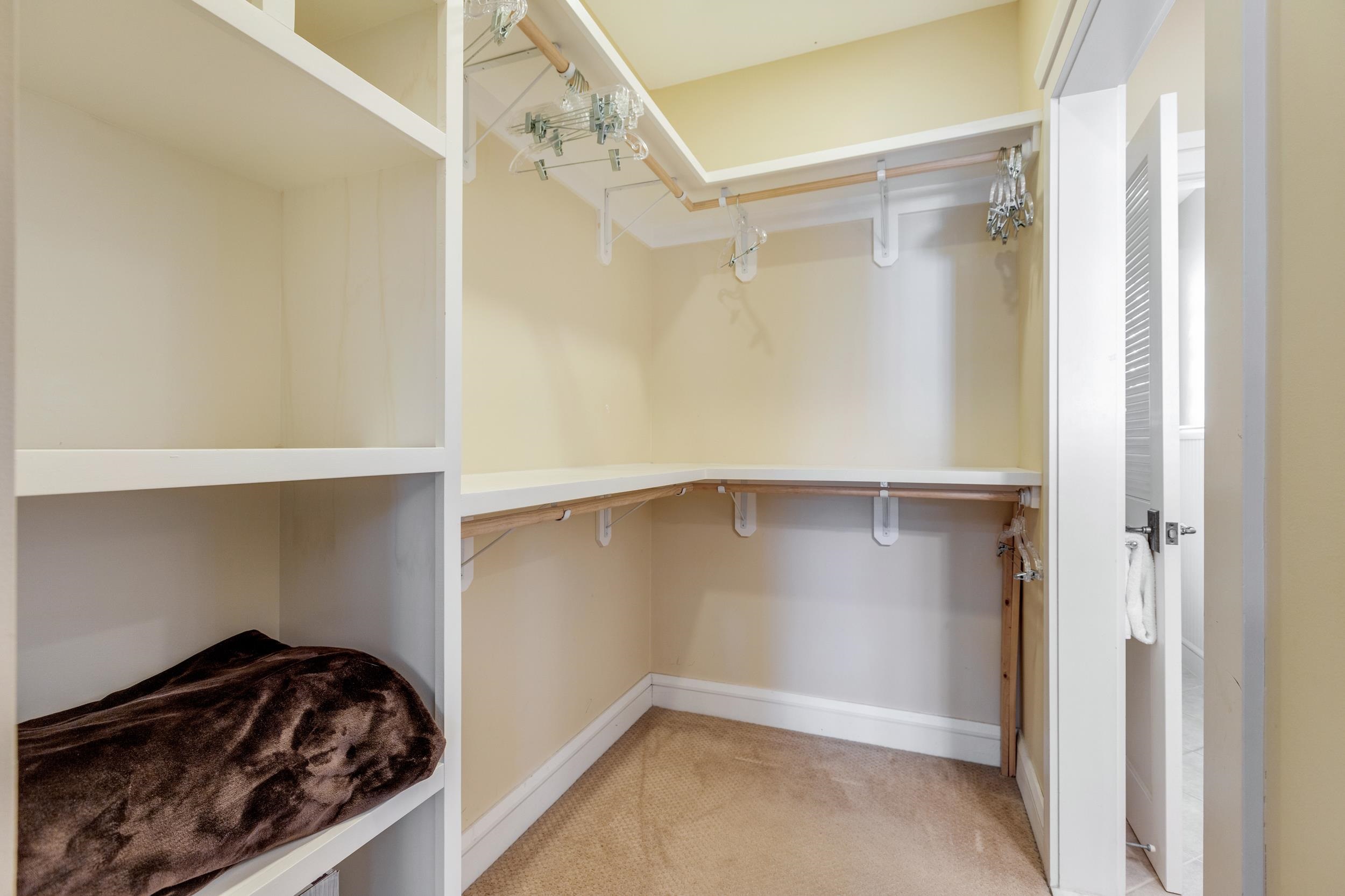 41 Parkhurst Road Property Photo 16