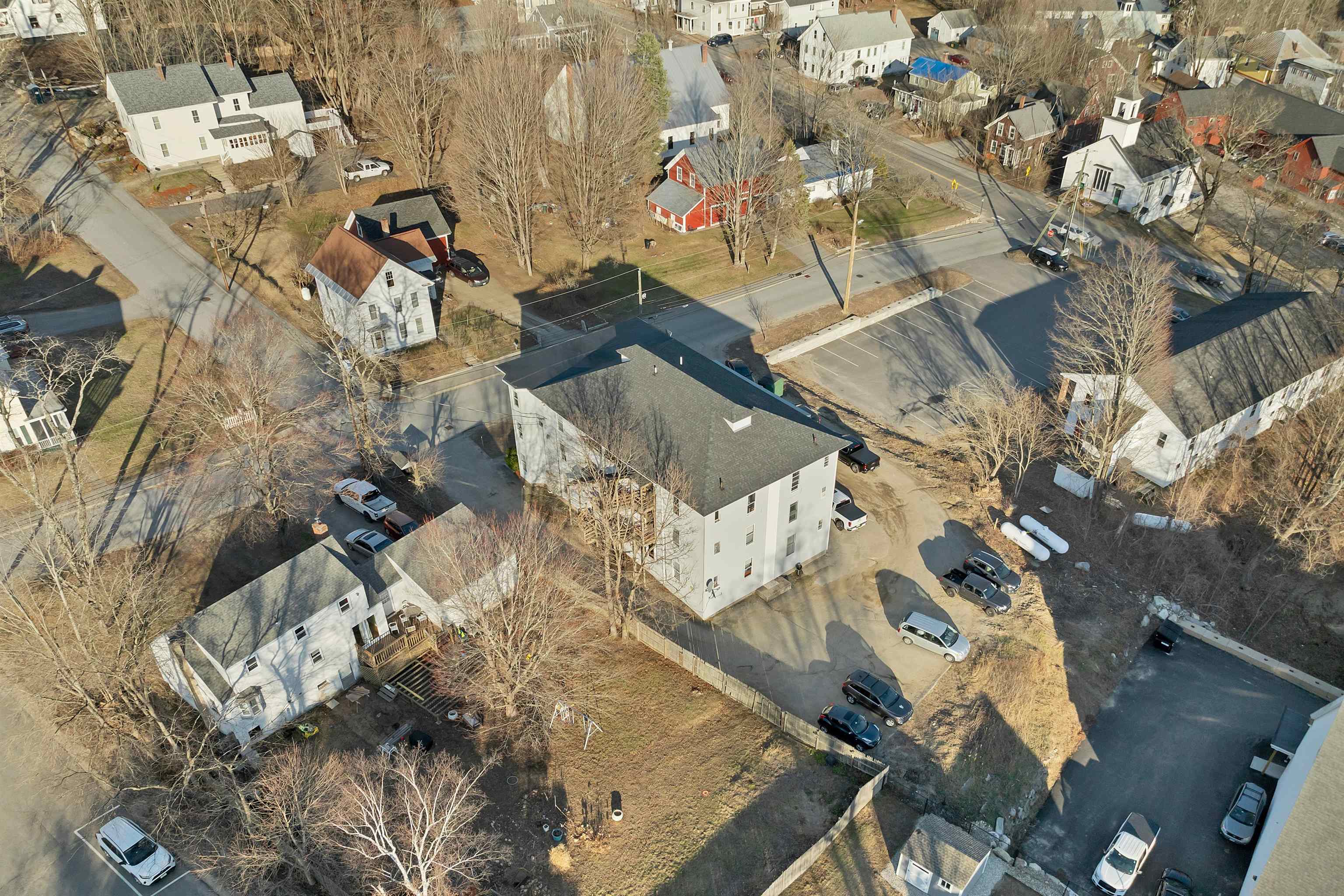 25 School Street Property Photo 9