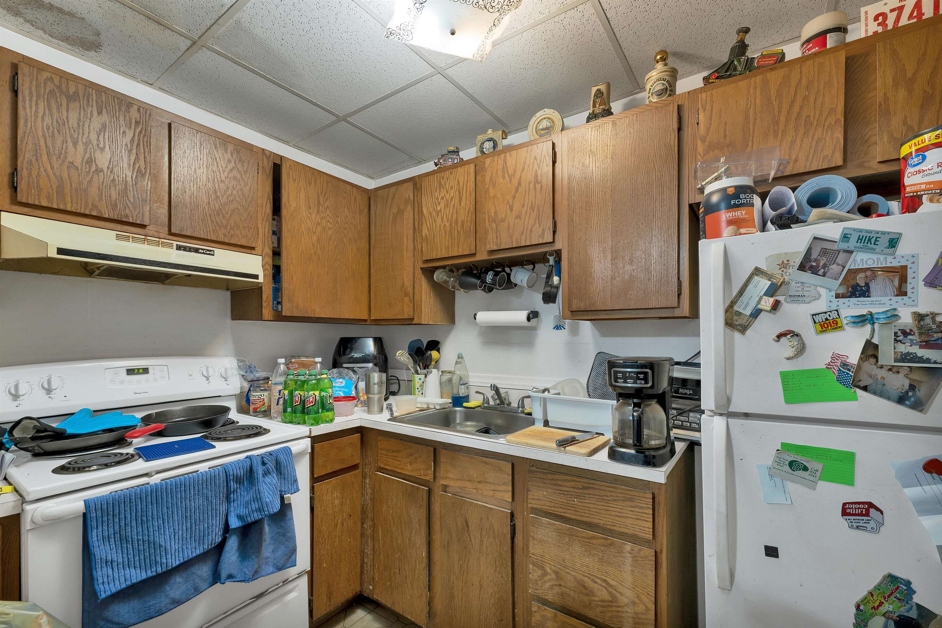 25 School Street Property Photo 34