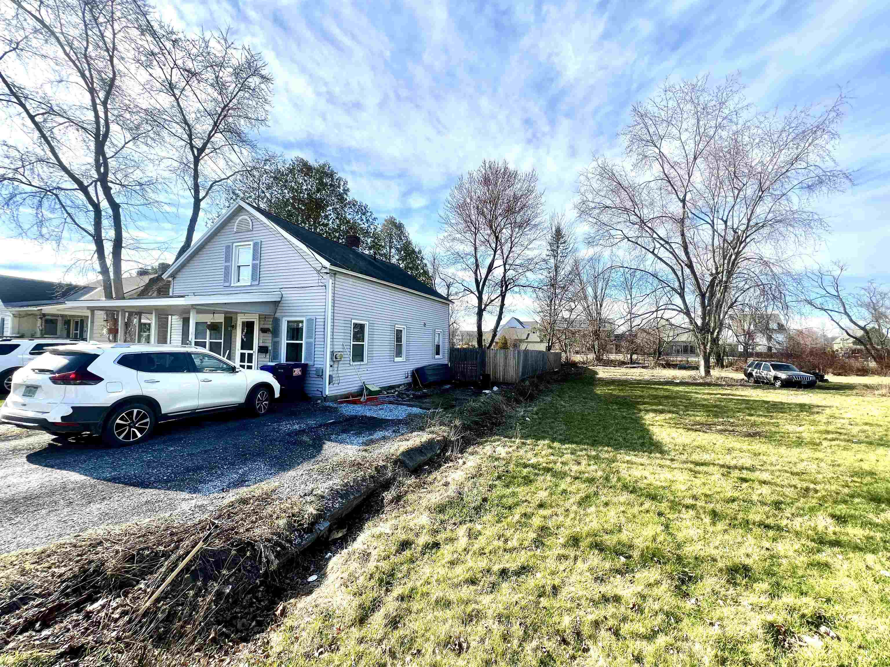 113 Plain Street Property Photo 2