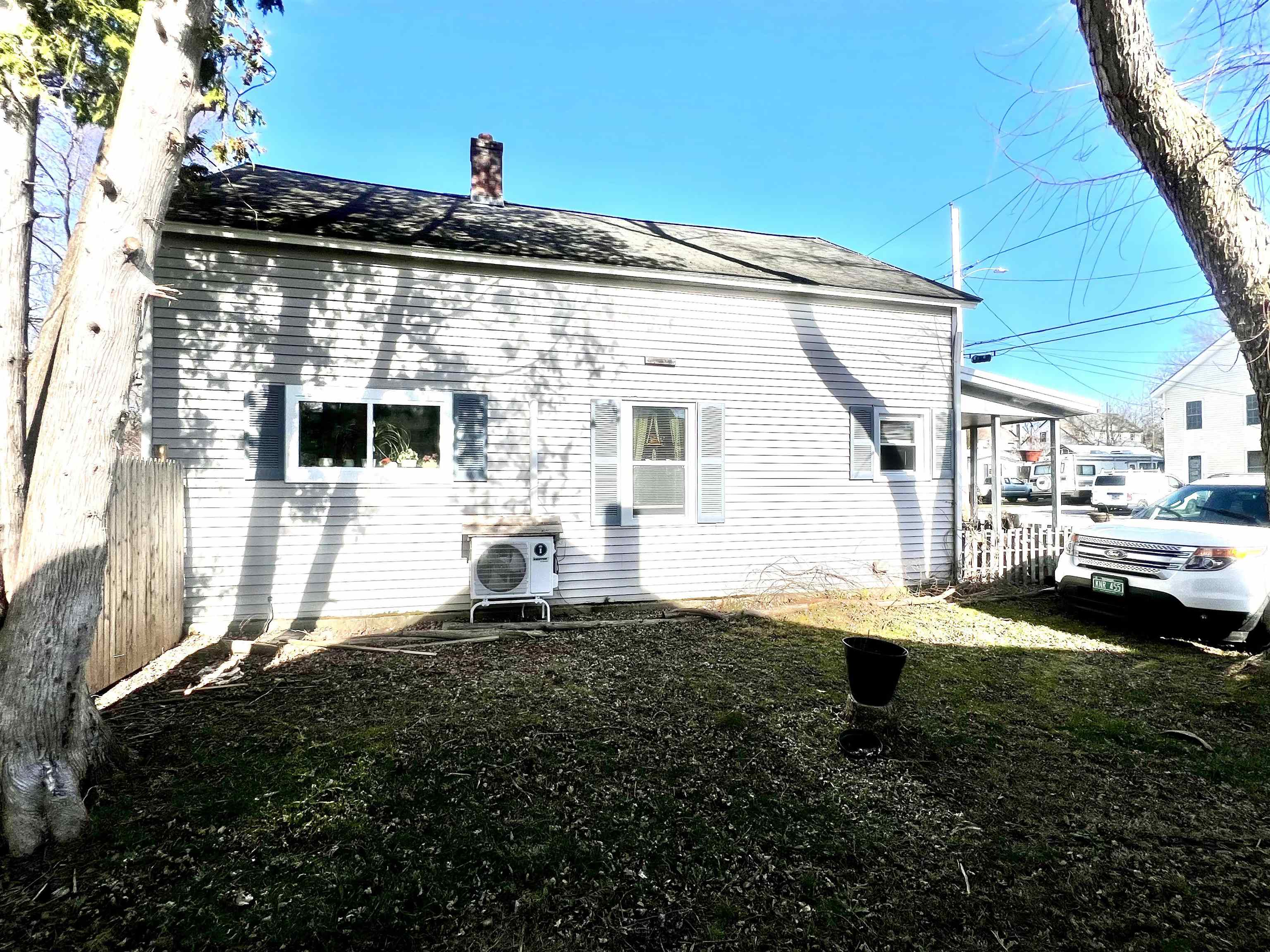 113 Plain Street Property Photo 23