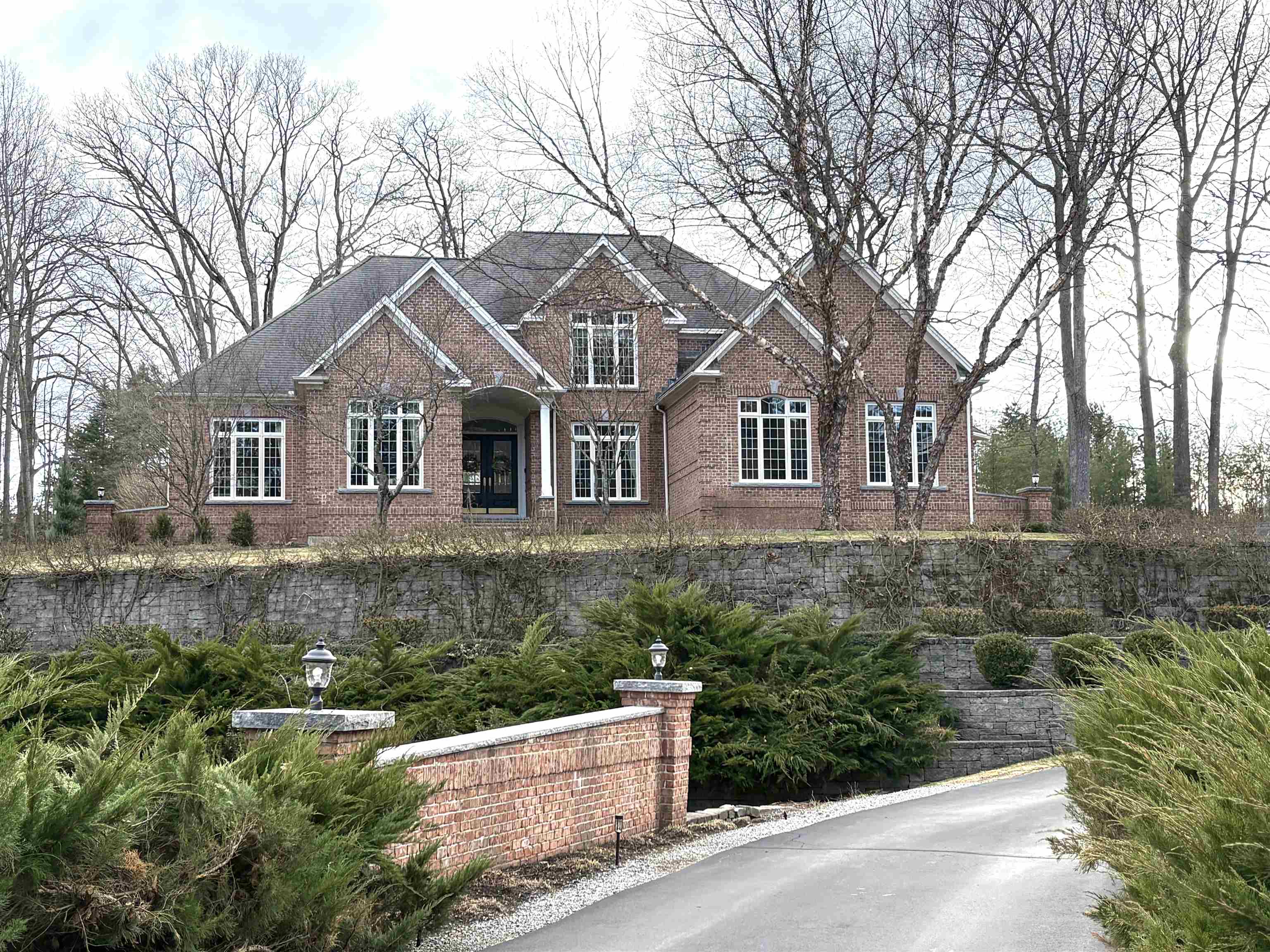 60 Riddle Drive Property Photo 1