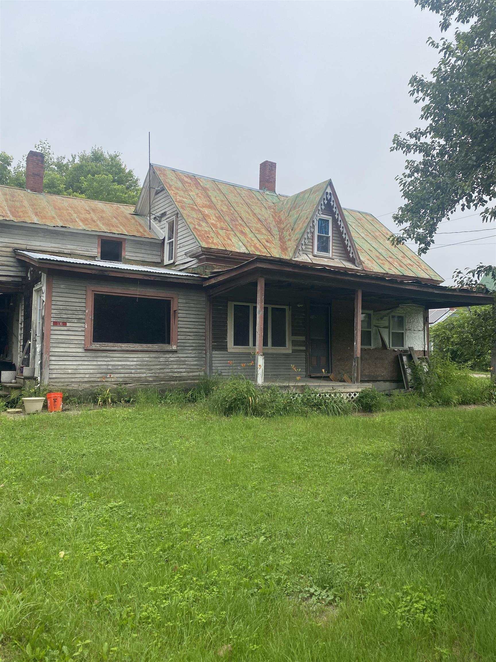 136 Store Hill Road Property Photo 4