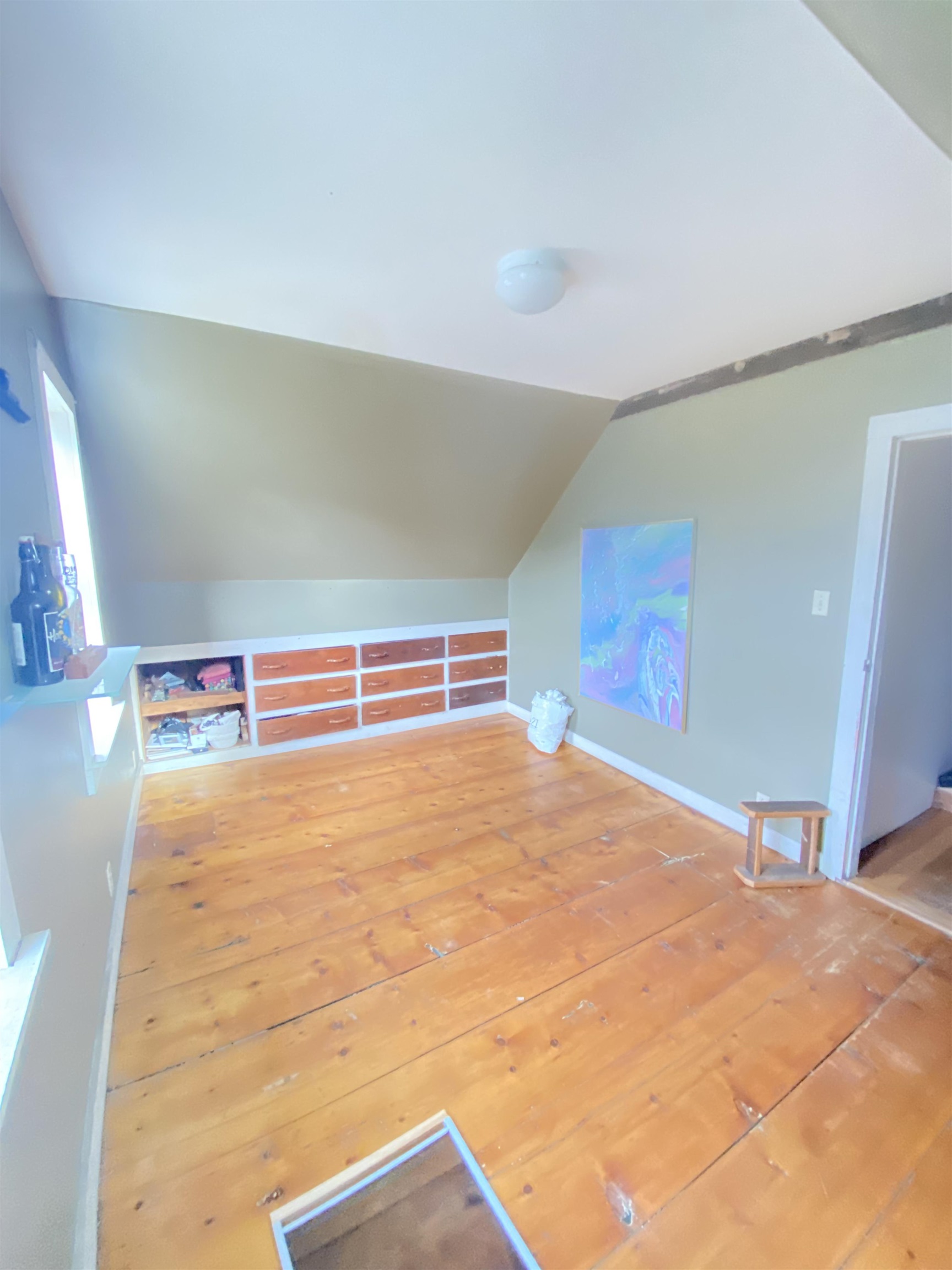 136 Store Hill Road Property Photo 9