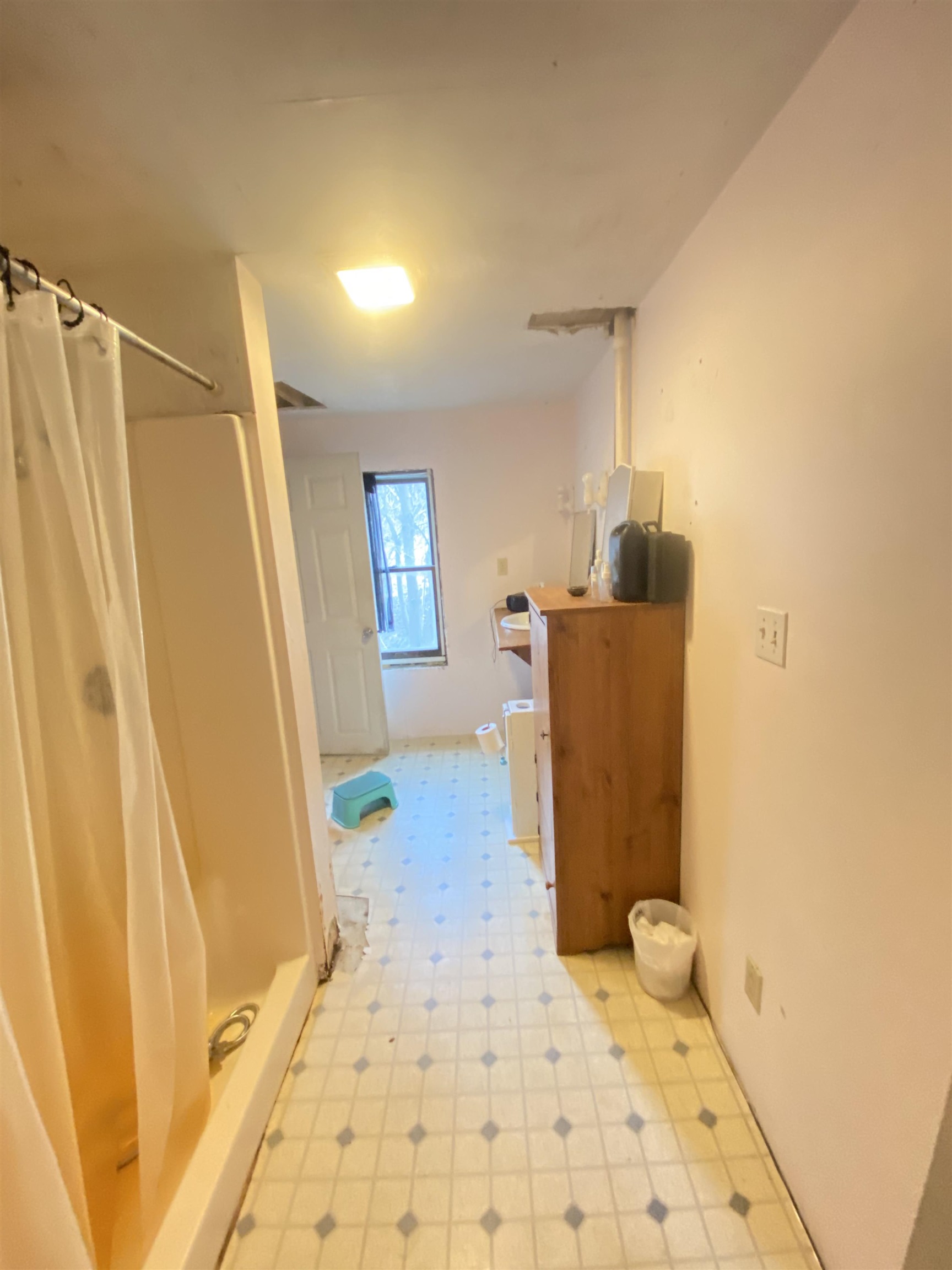 136 Store Hill Road Property Photo 10
