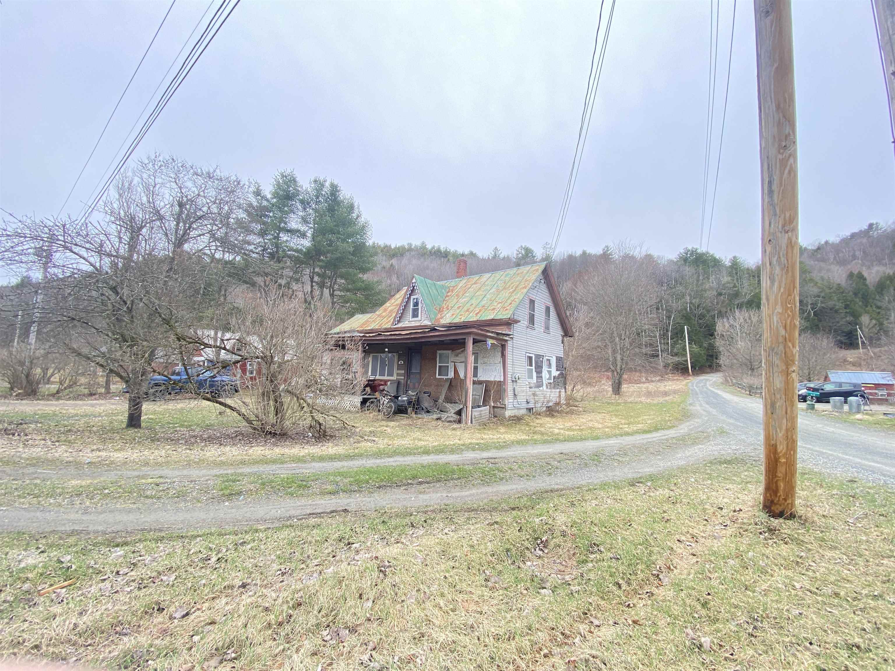 136 Store Hill Road Property Photo 16