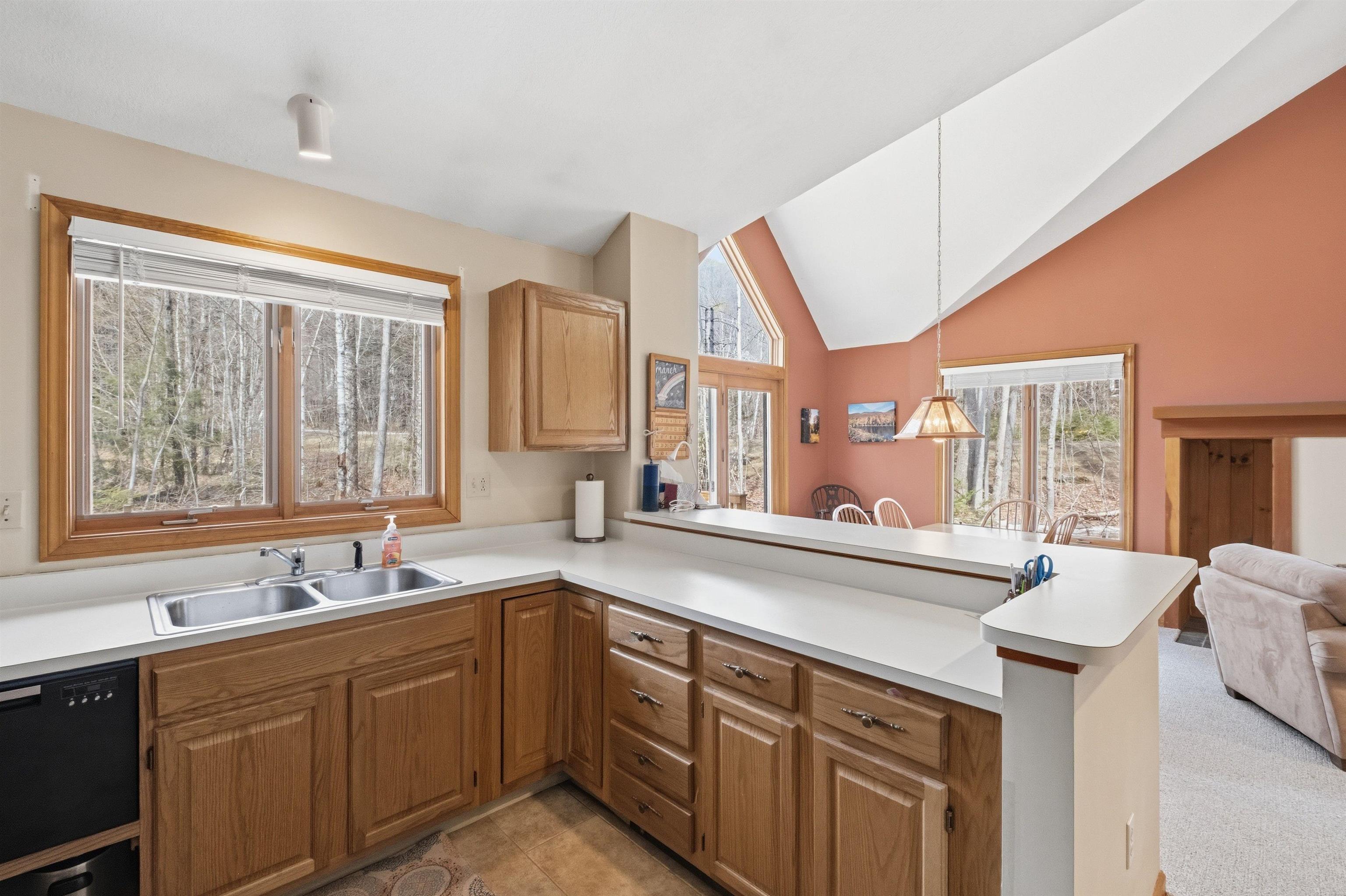 10 Mountain Brook Circle Property Photo 19