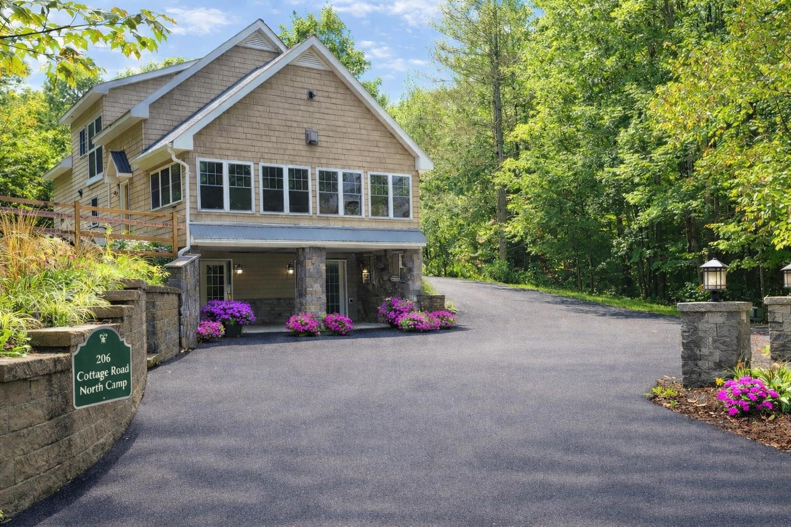 206 Cottage Road Property Photo 1