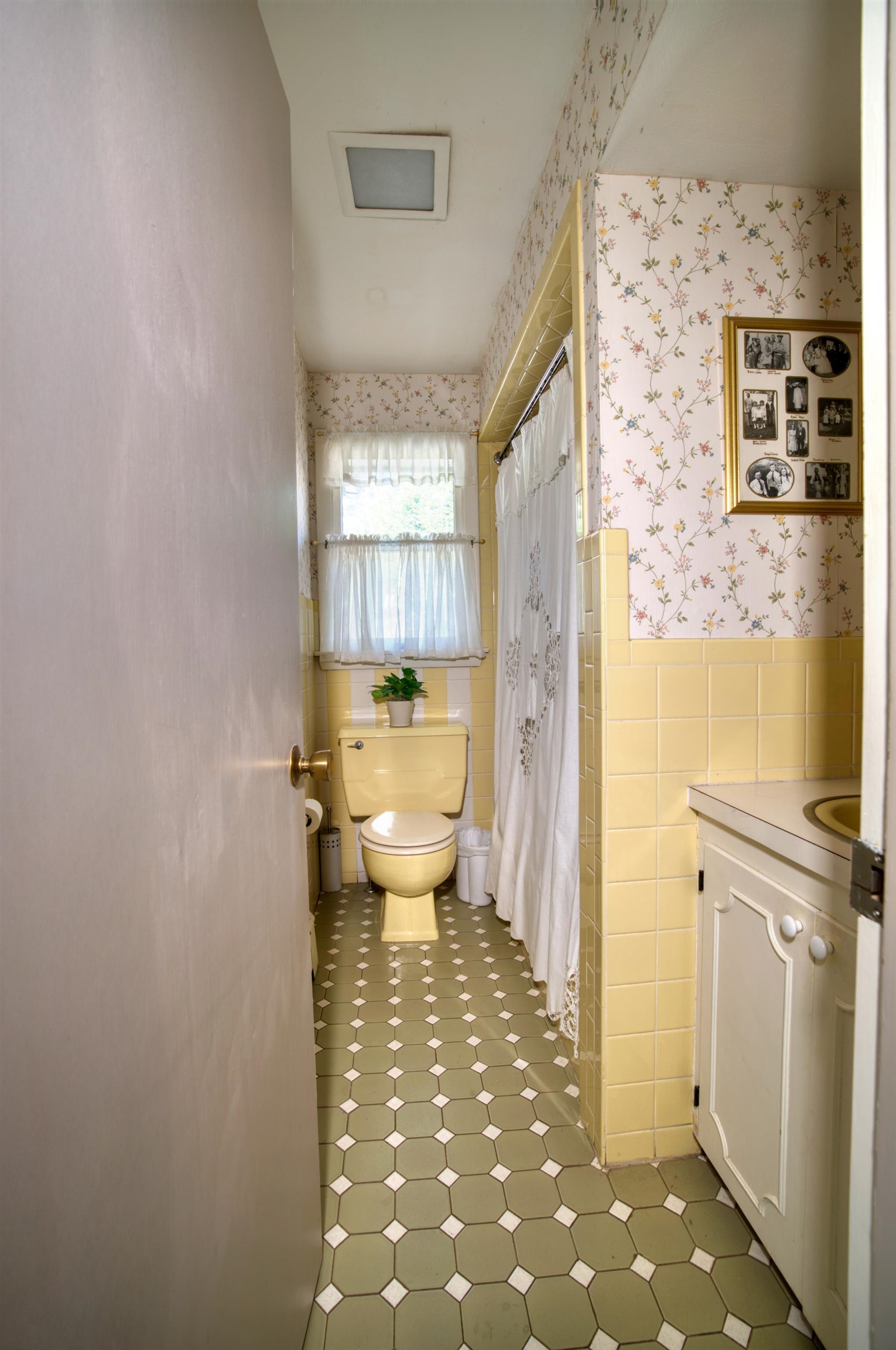 262 Concord Street Property Photo 25