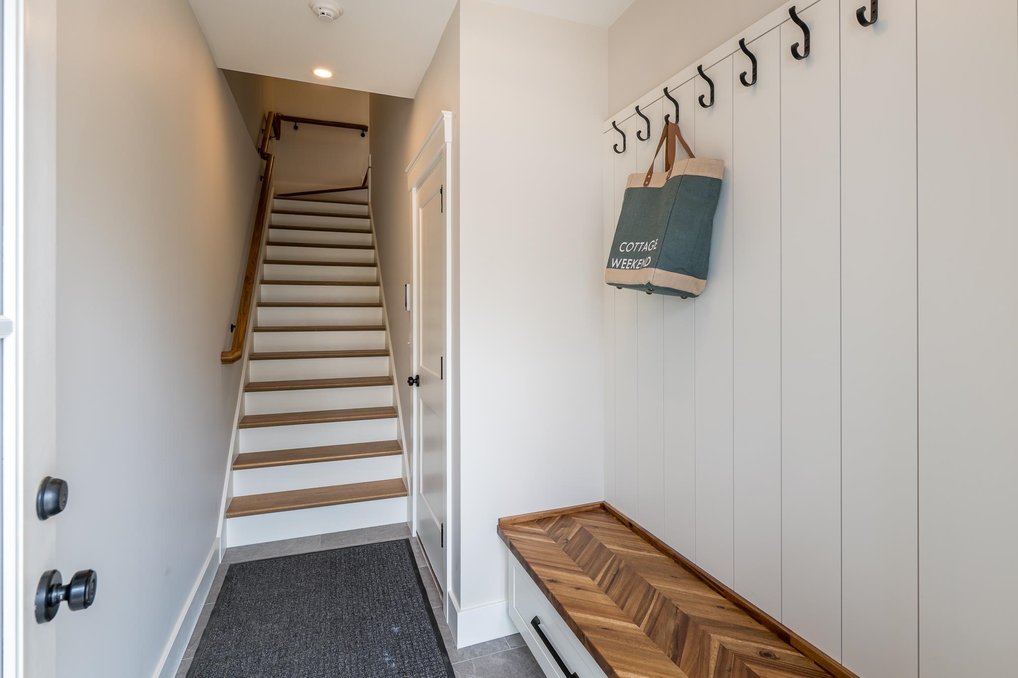 60 White Oaks Road Property Photo 4