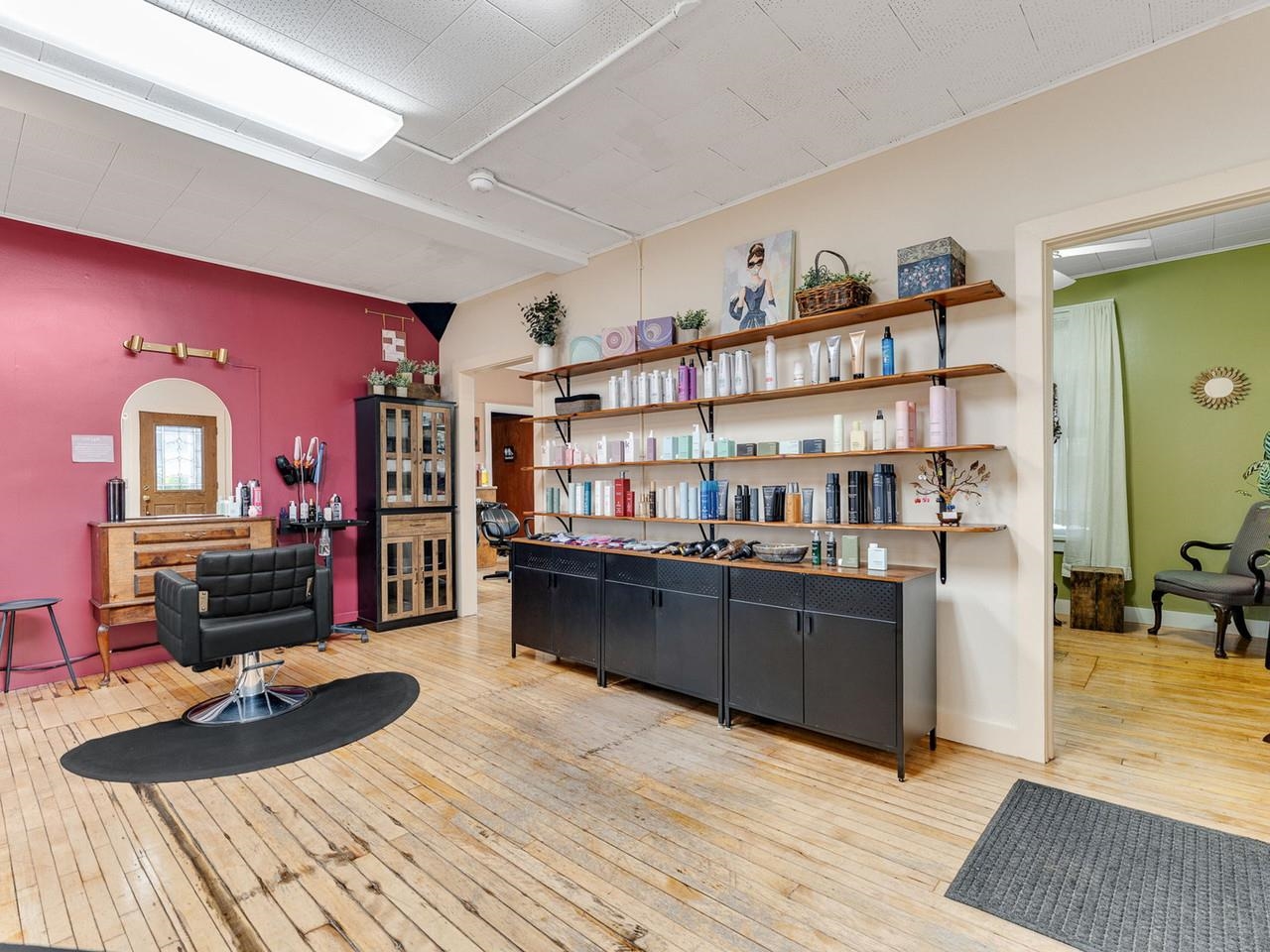 1 Park Street Property Photo 6