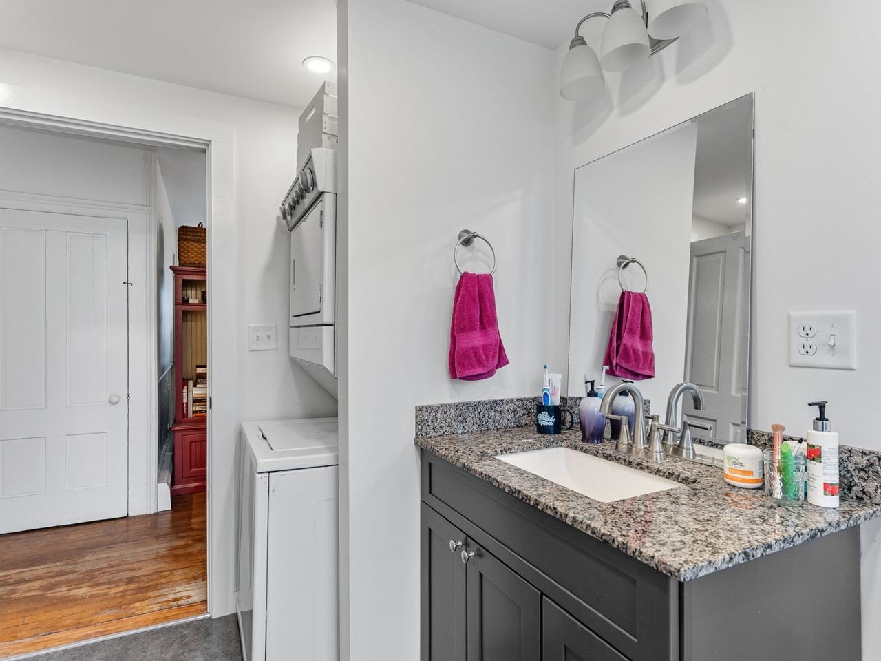 1 Park Street Property Photo 33