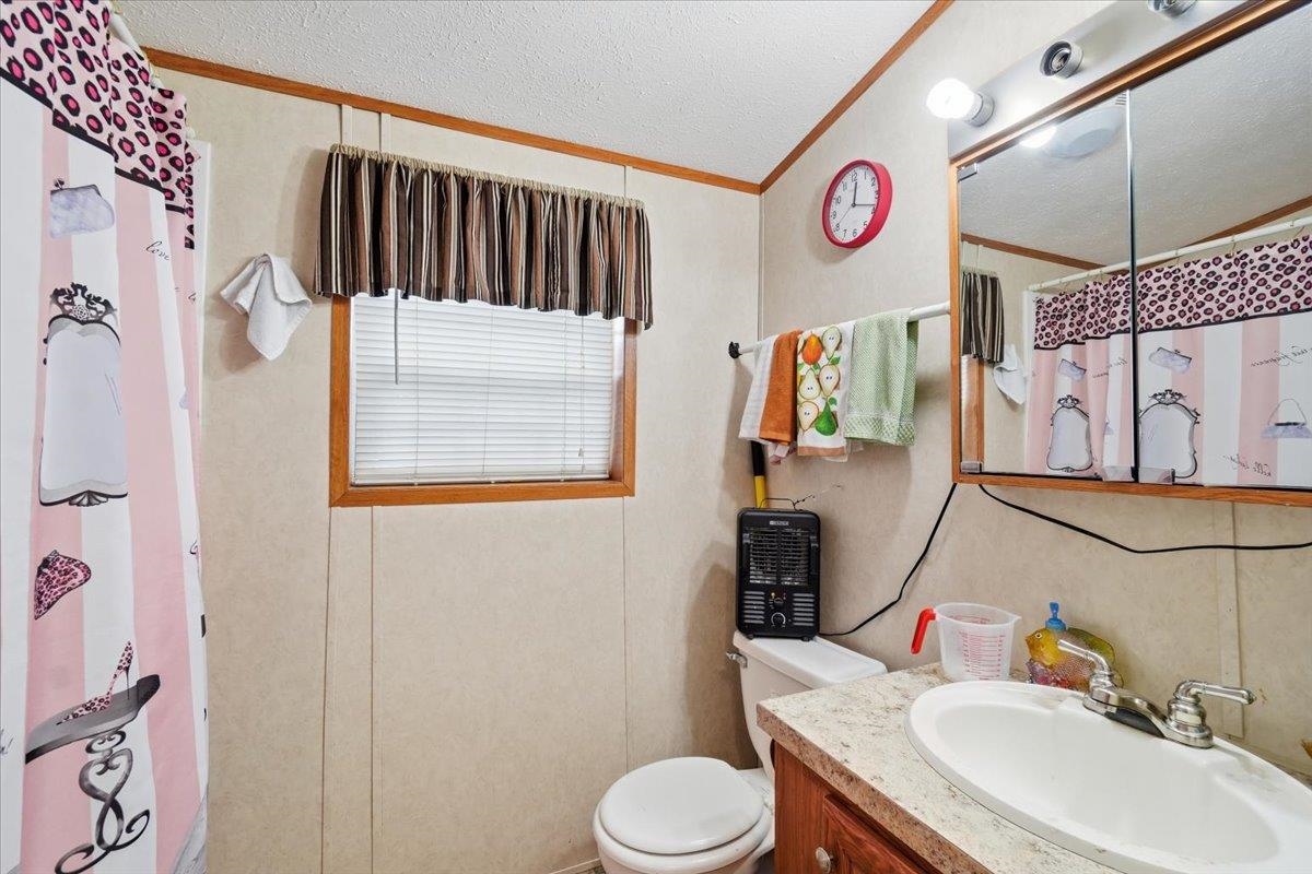 18 Avenue A Property Photo 15