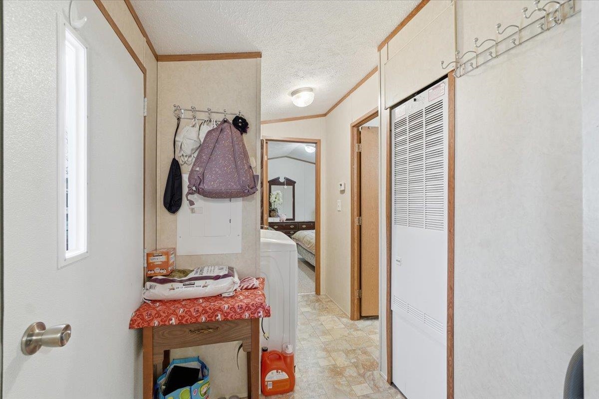 18 Avenue A Property Photo 19