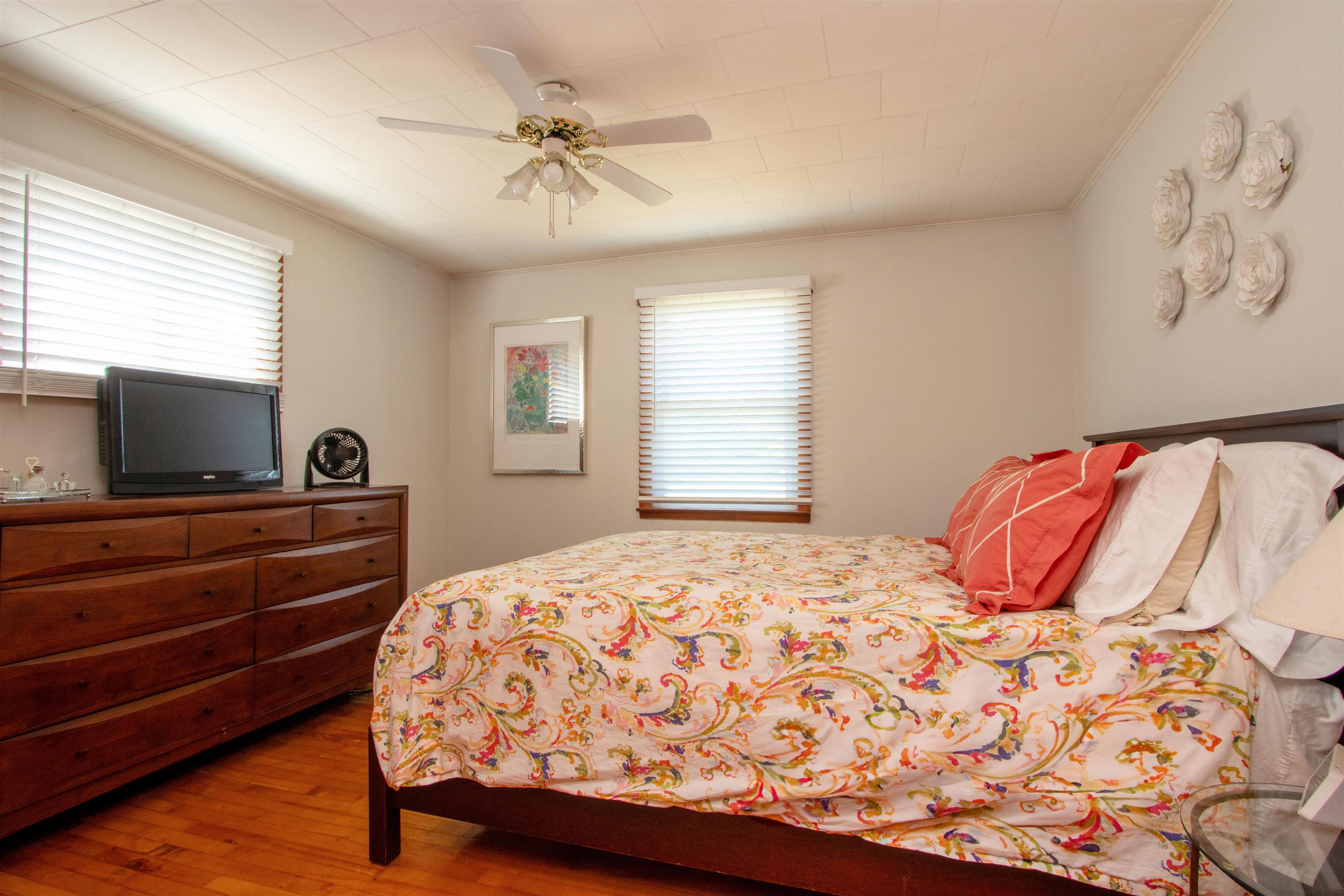 411 Concord Avenue Property Photo 23
