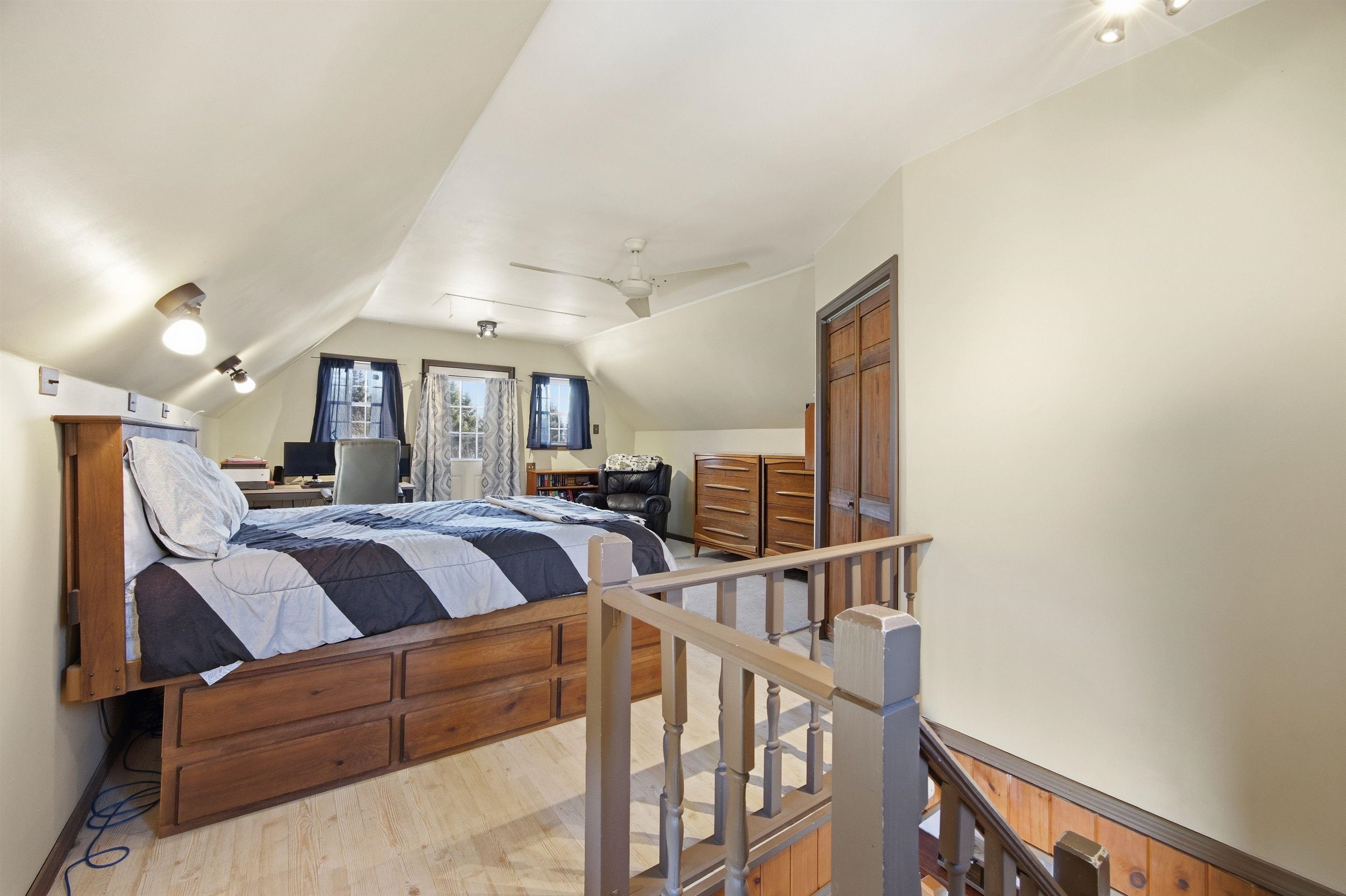 3190 Granby Road Property Photo 18