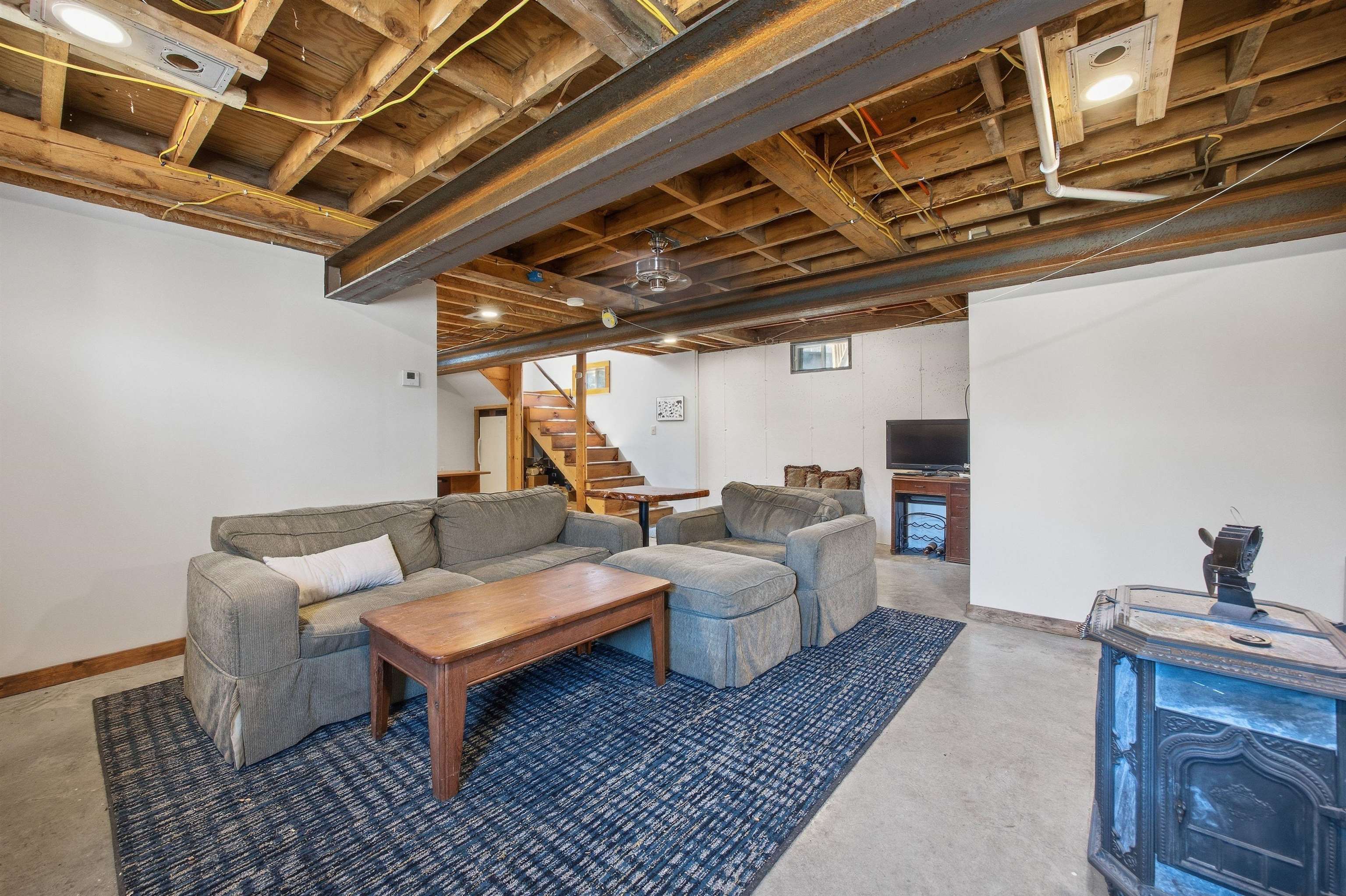 3190 Granby Road Property Photo 20