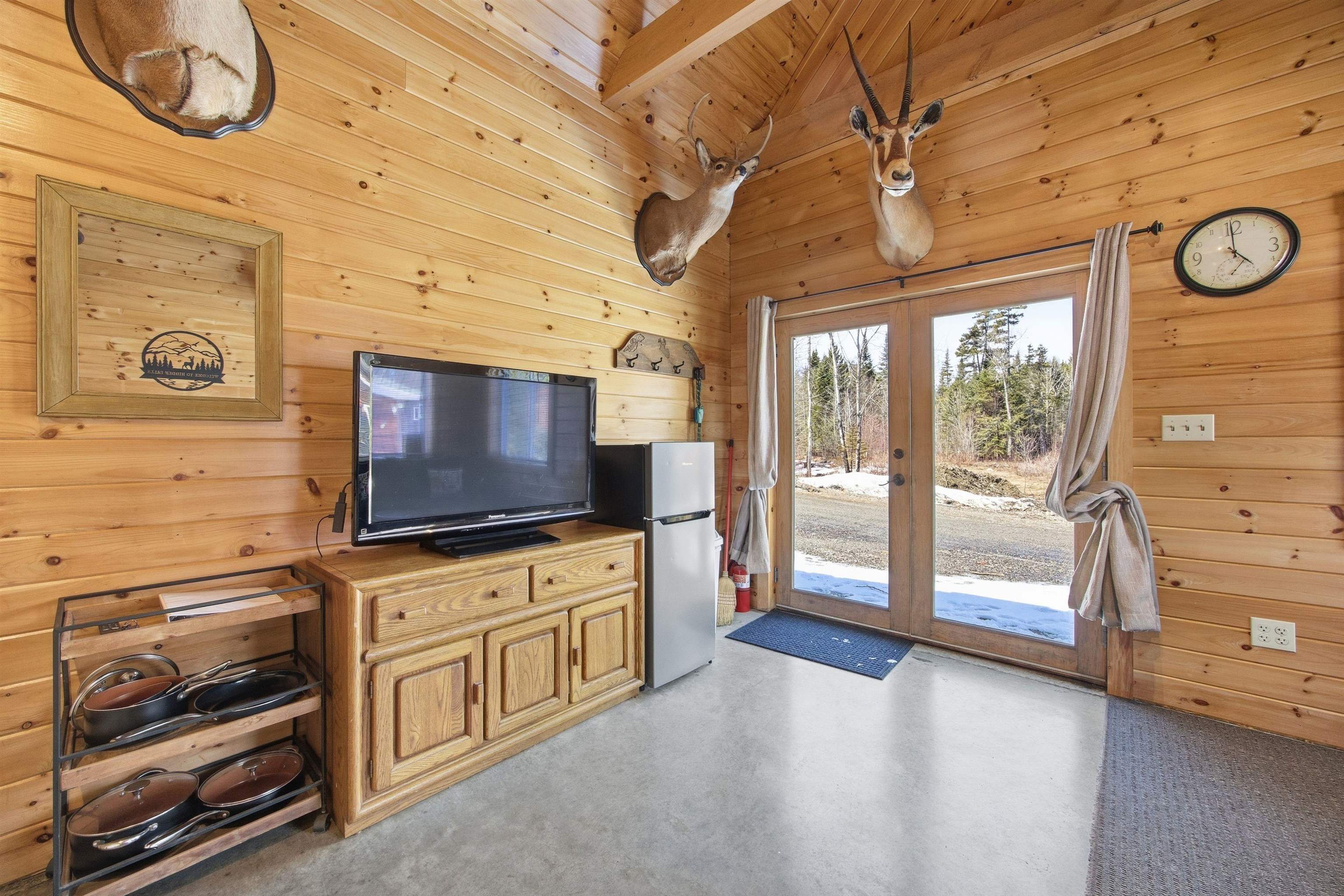 3190 Granby Road Property Photo 24