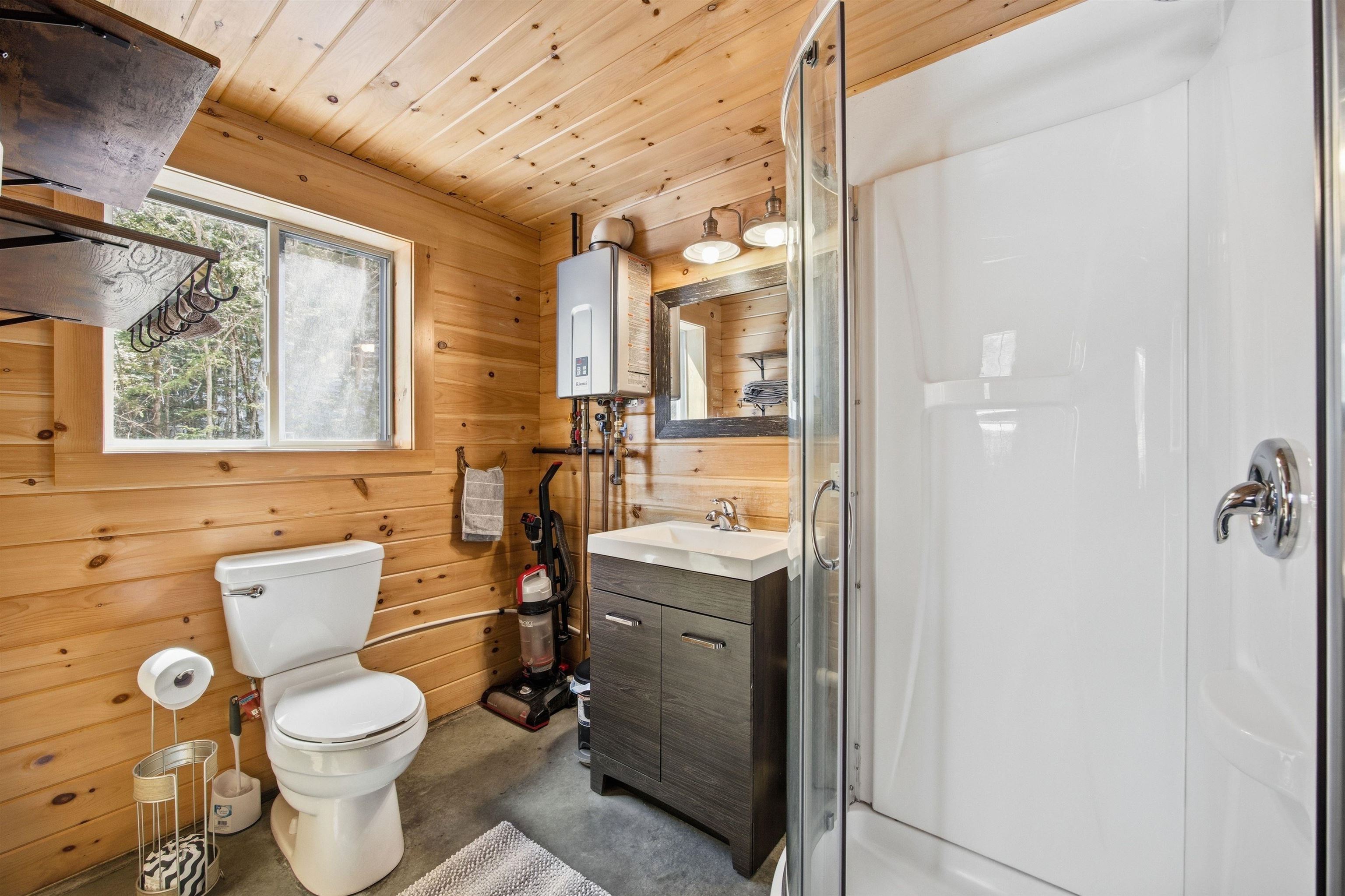 3190 Granby Road Property Photo 27