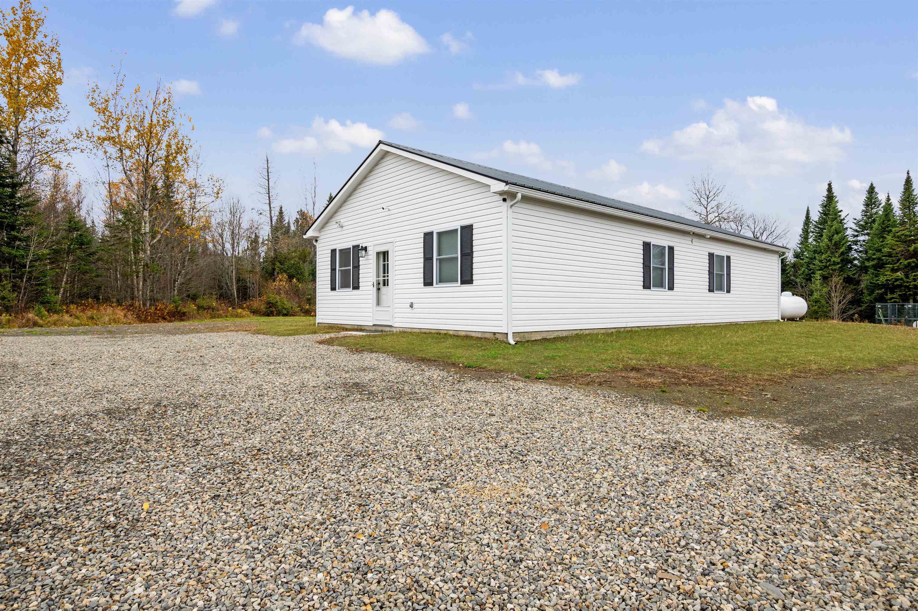130 Poisson Drive Property Photo 3