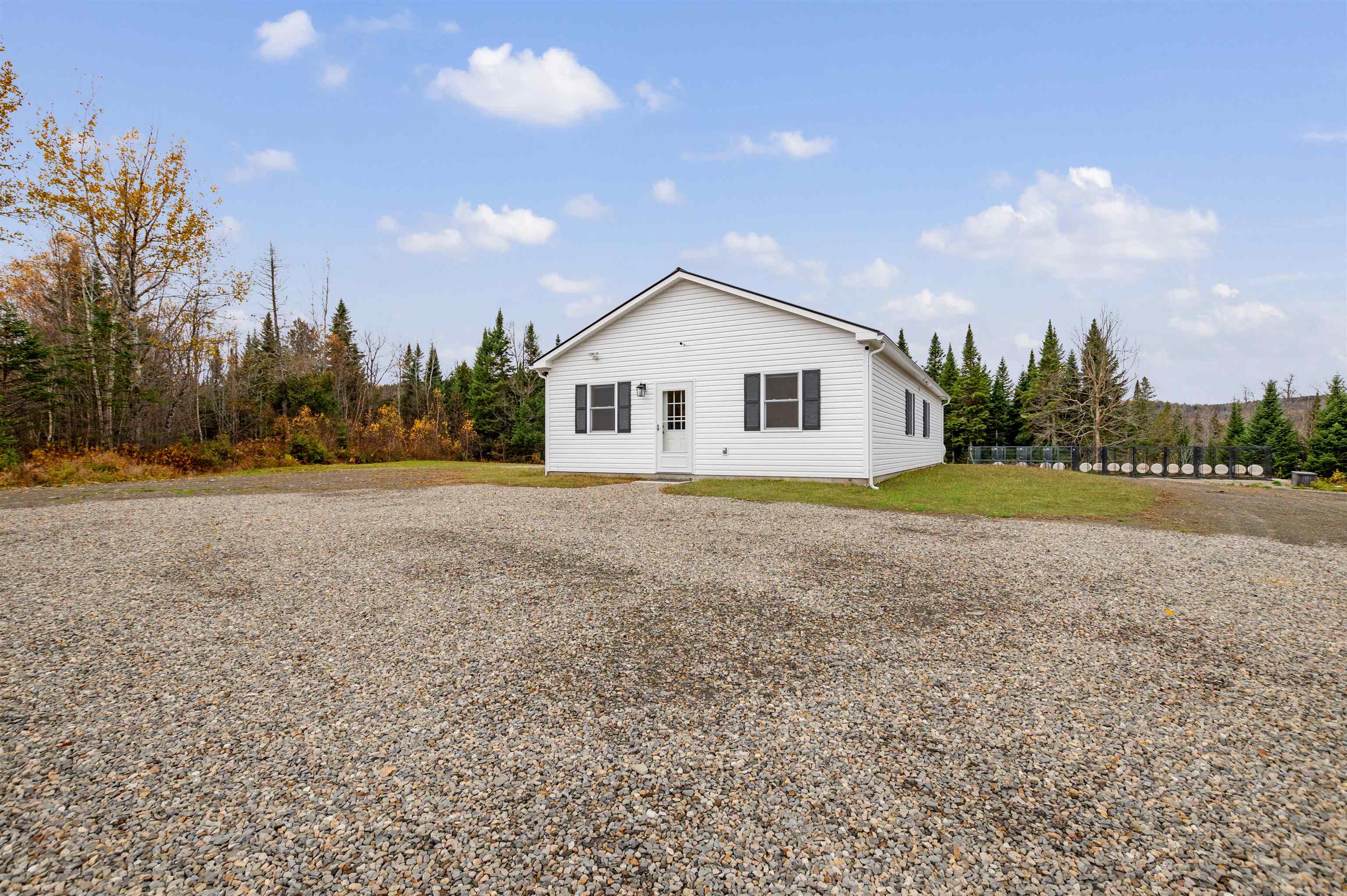 130 Poisson Drive Property Photo 24