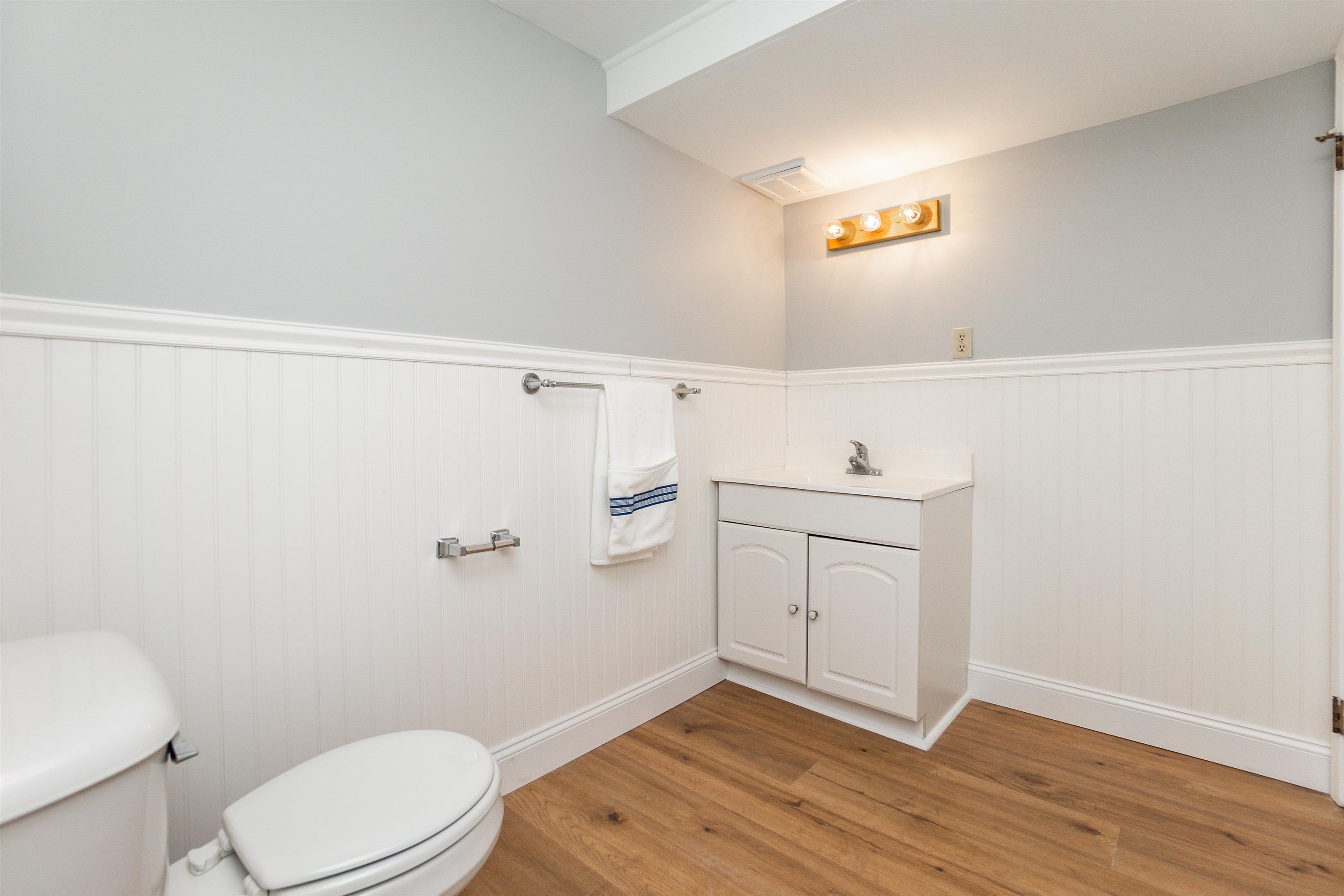 401a Ocean Boulevard Property Photo 10