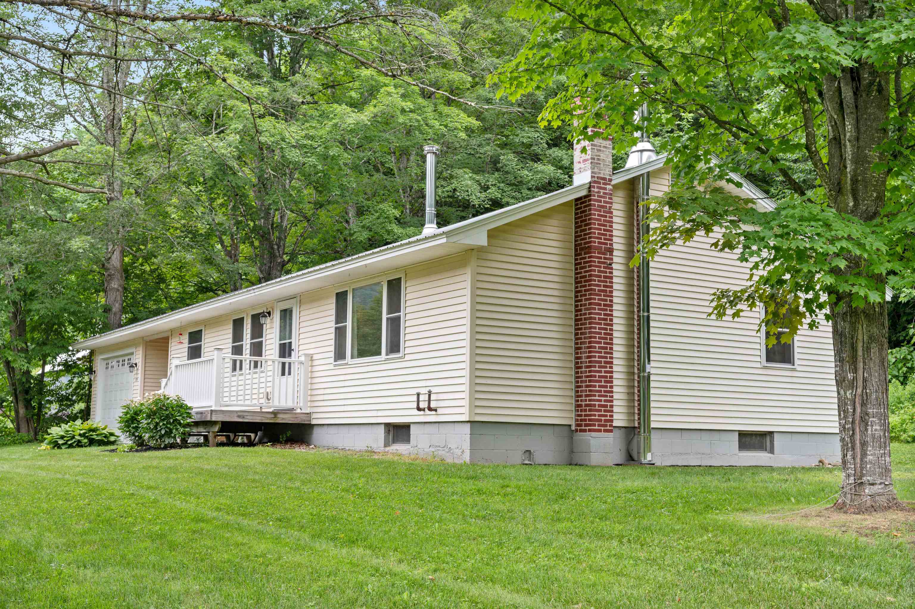 919 Vt Route 100 South Property Photo 3