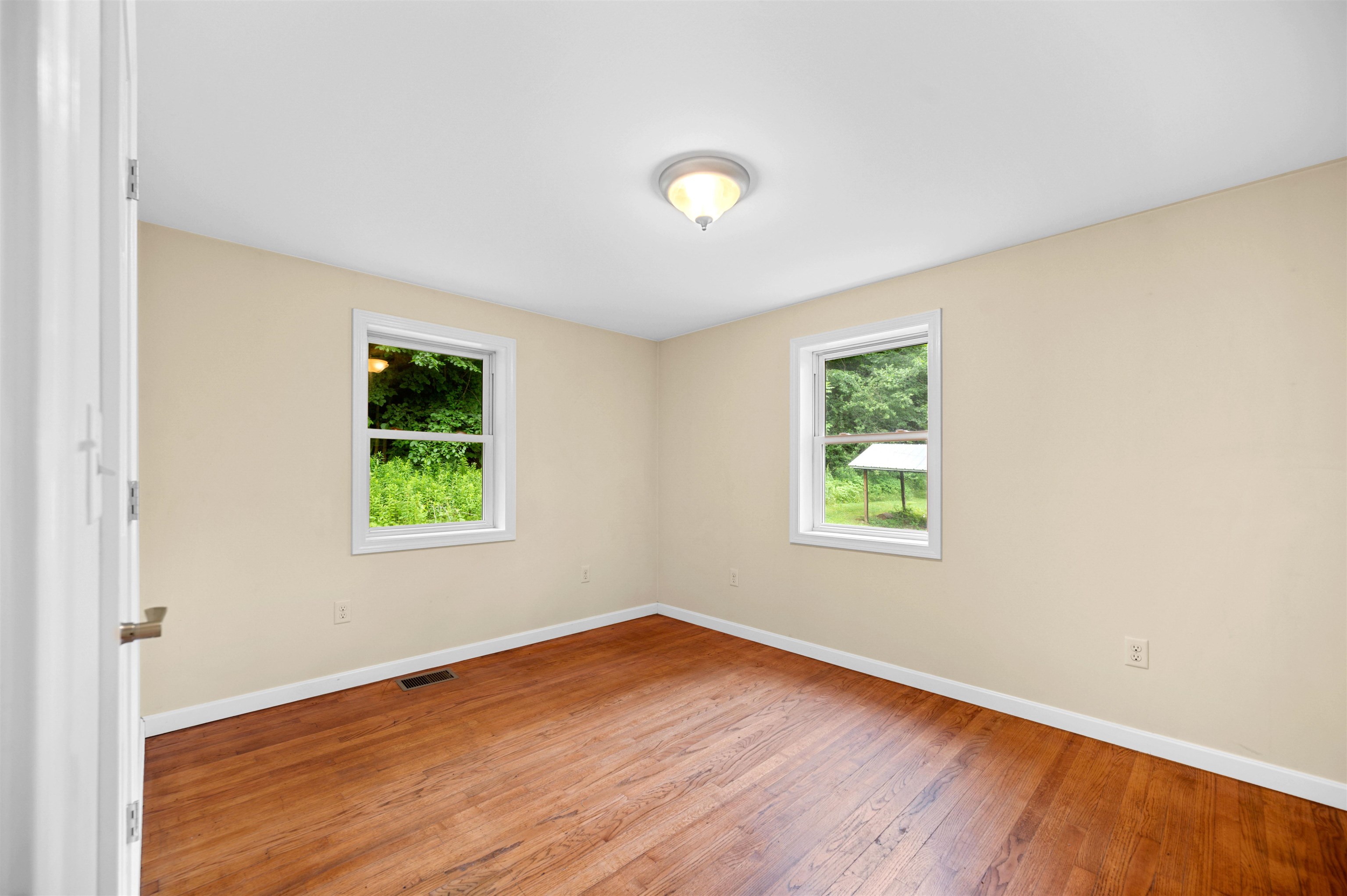 919 Vt Route 100 South Property Photo 28