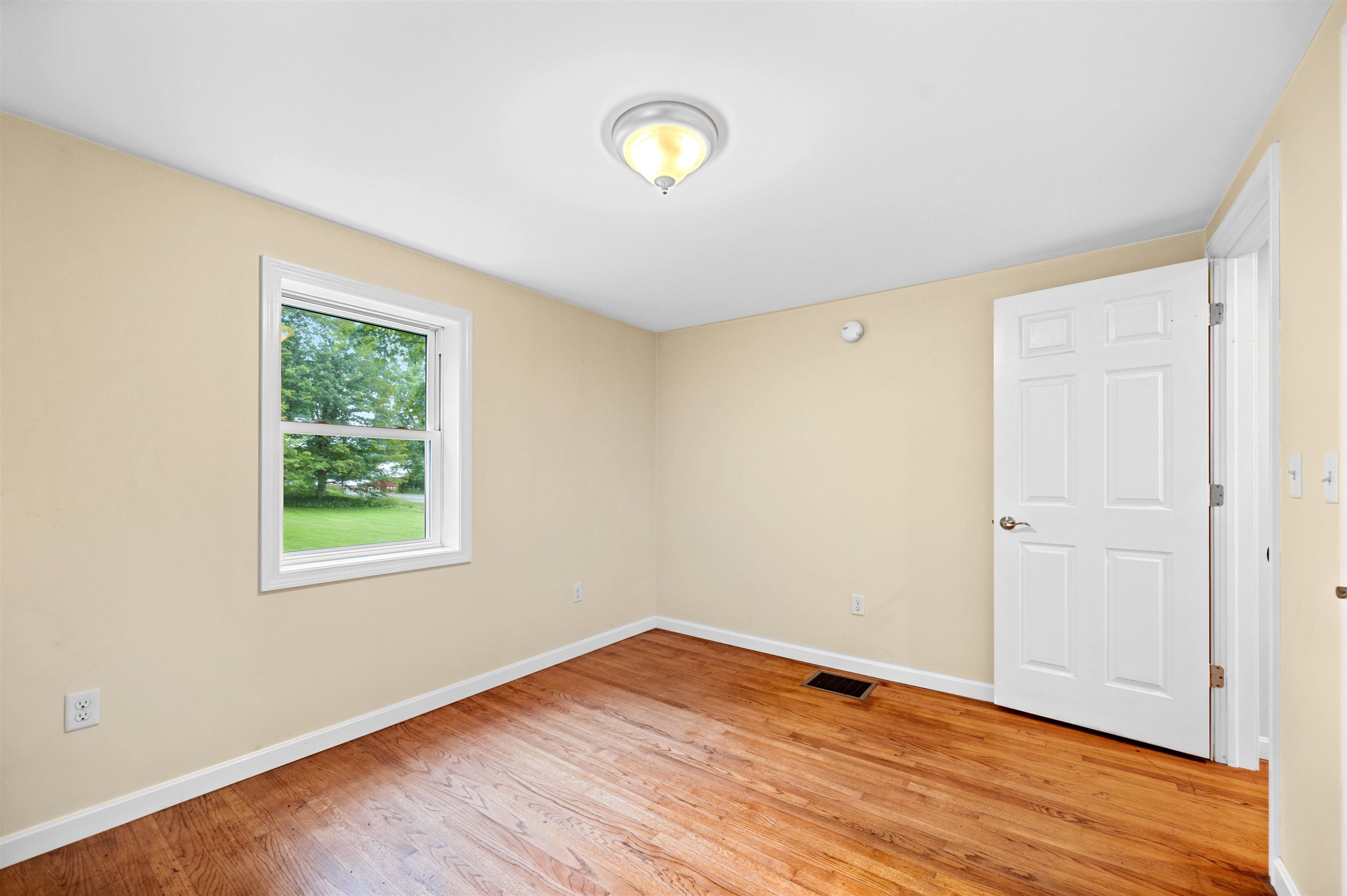 919 Vt Route 100 South Property Photo 31