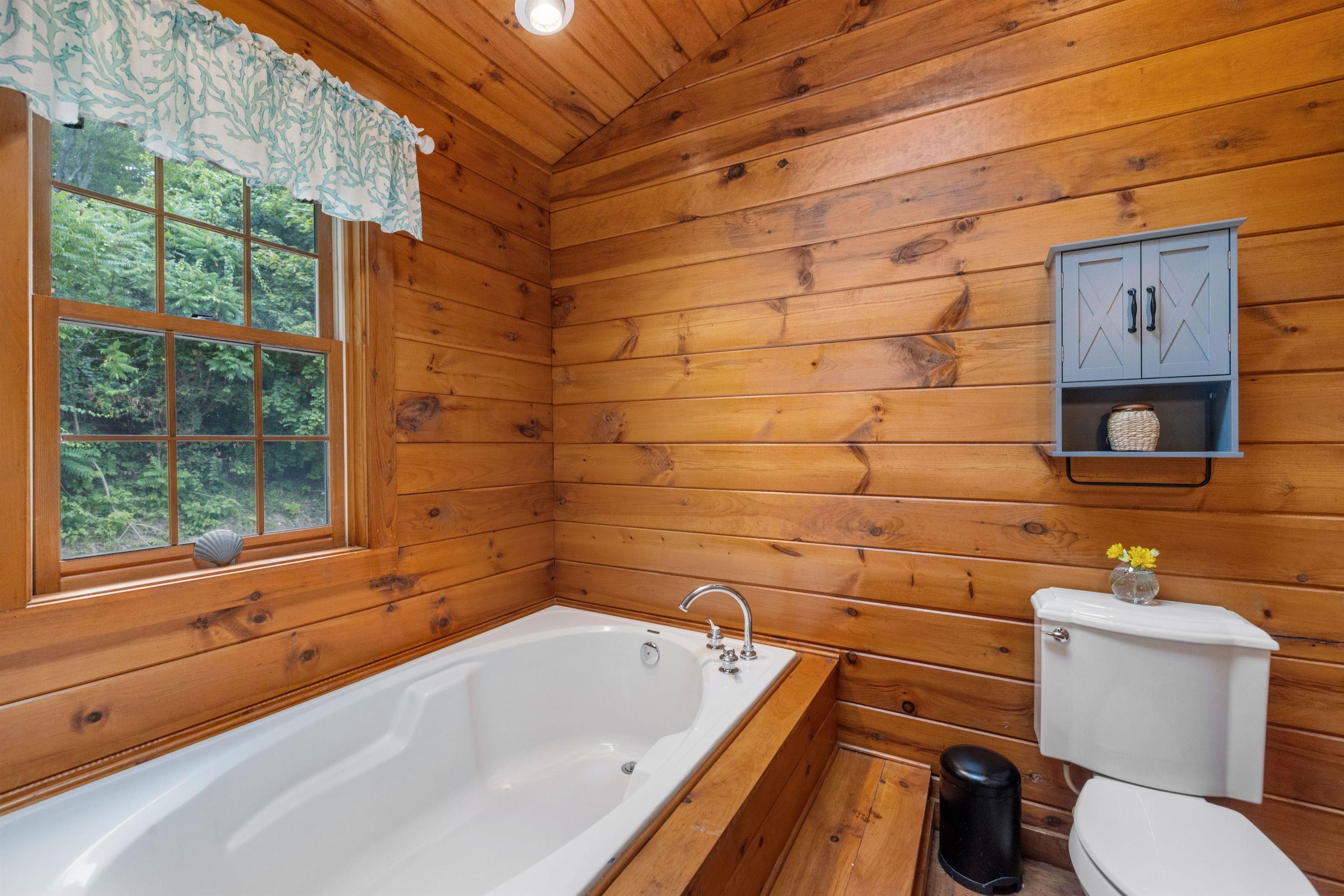 455 Carrie Avenue Property Photo 45