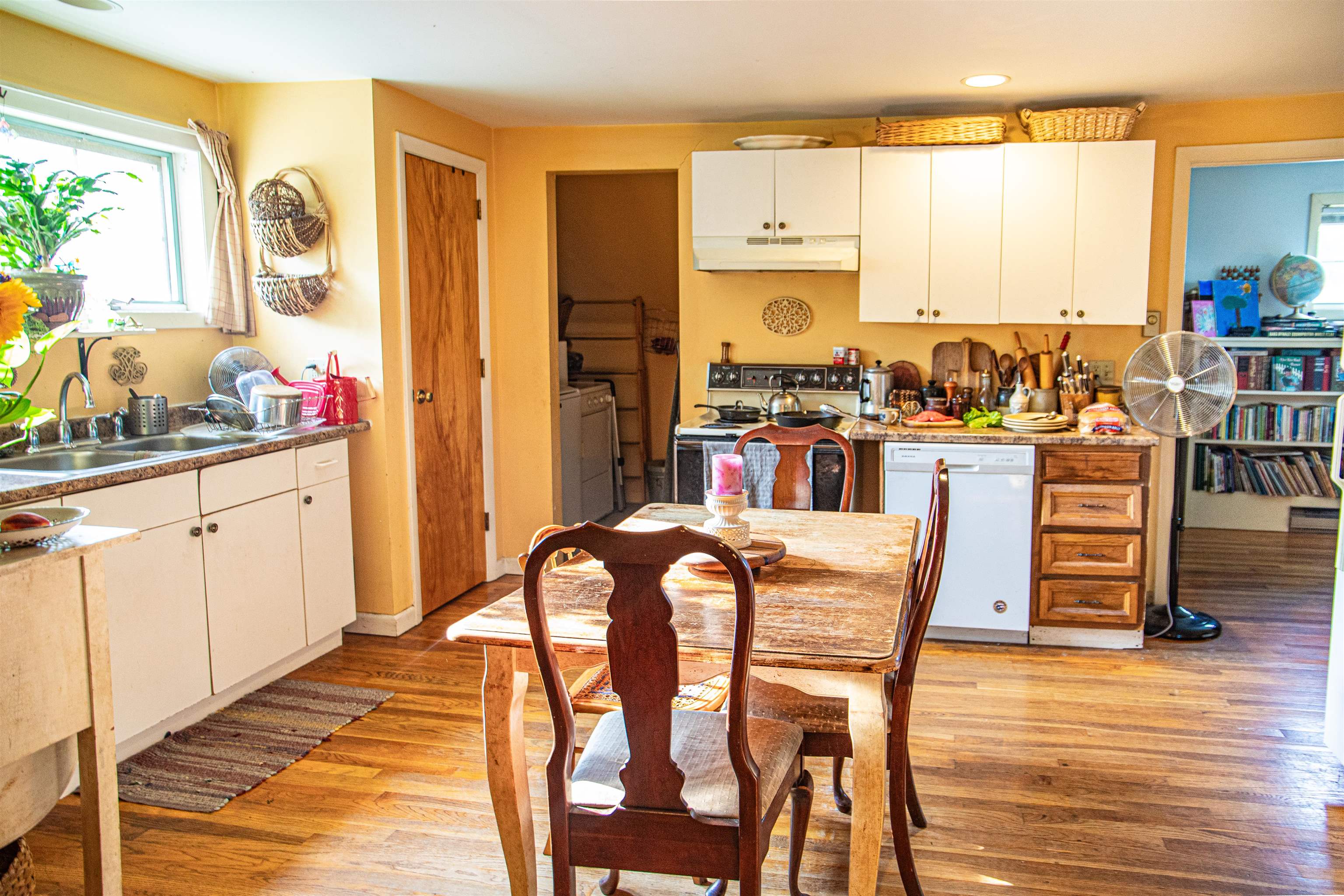 29 River Street Property Photo 6