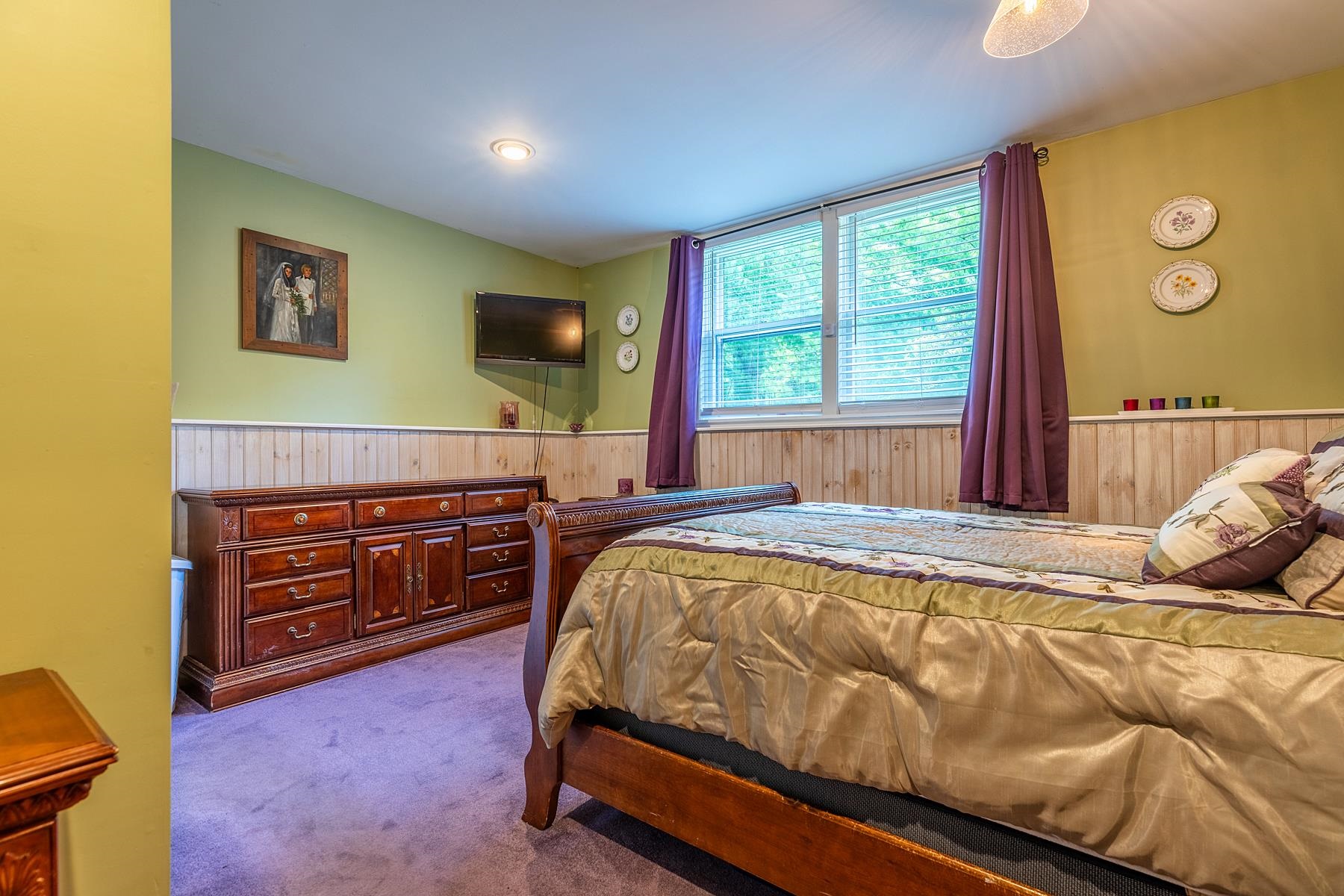 393 Morse Hill Road Property Photo 13