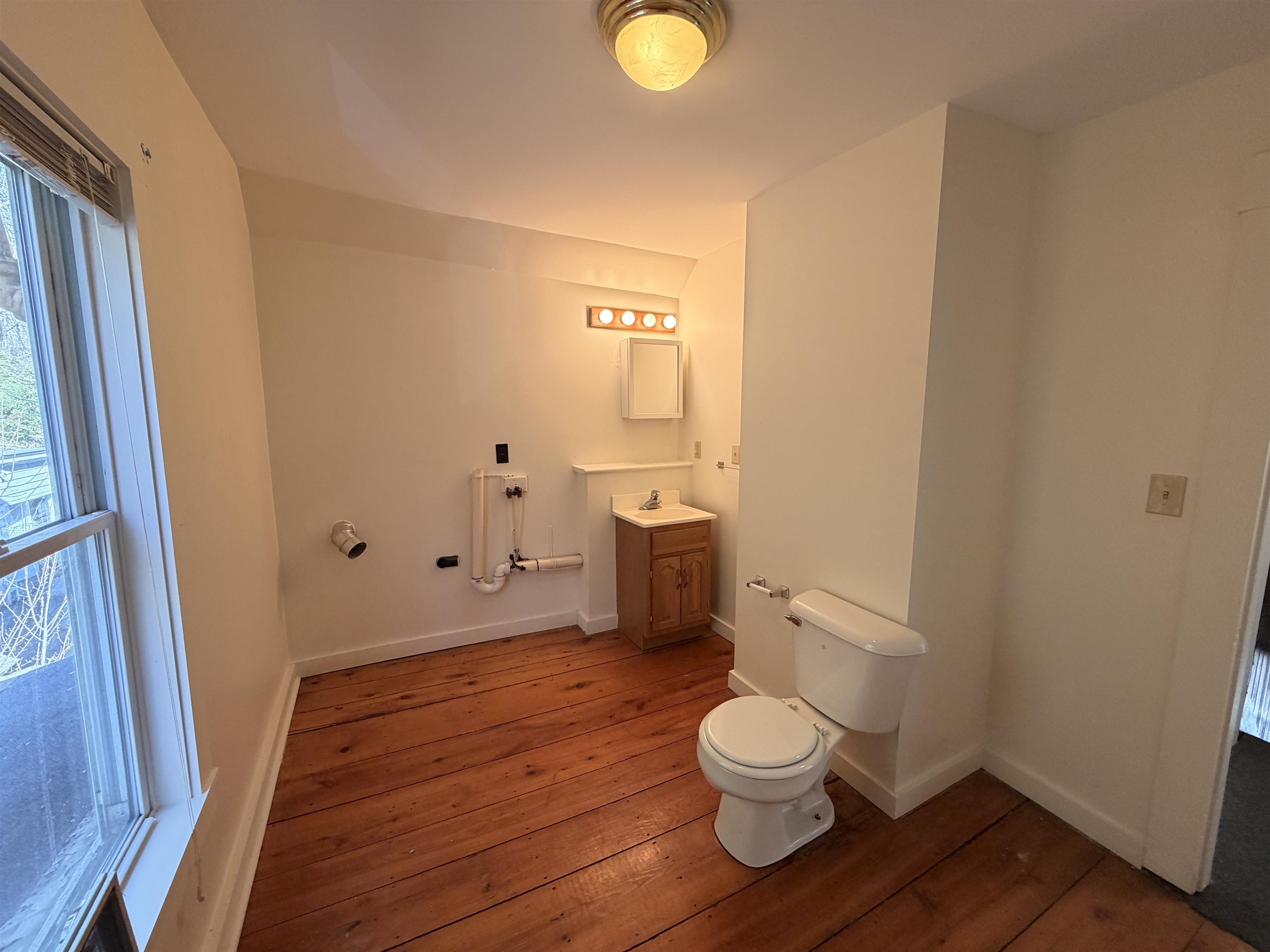 149 Berlin Street Property Photo 13